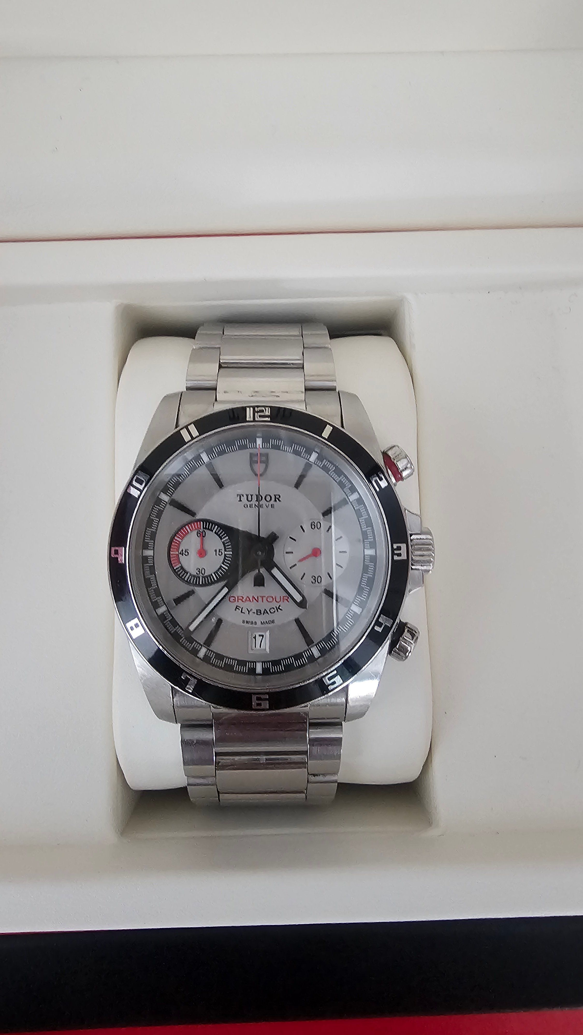 Tudor 20550N — foto