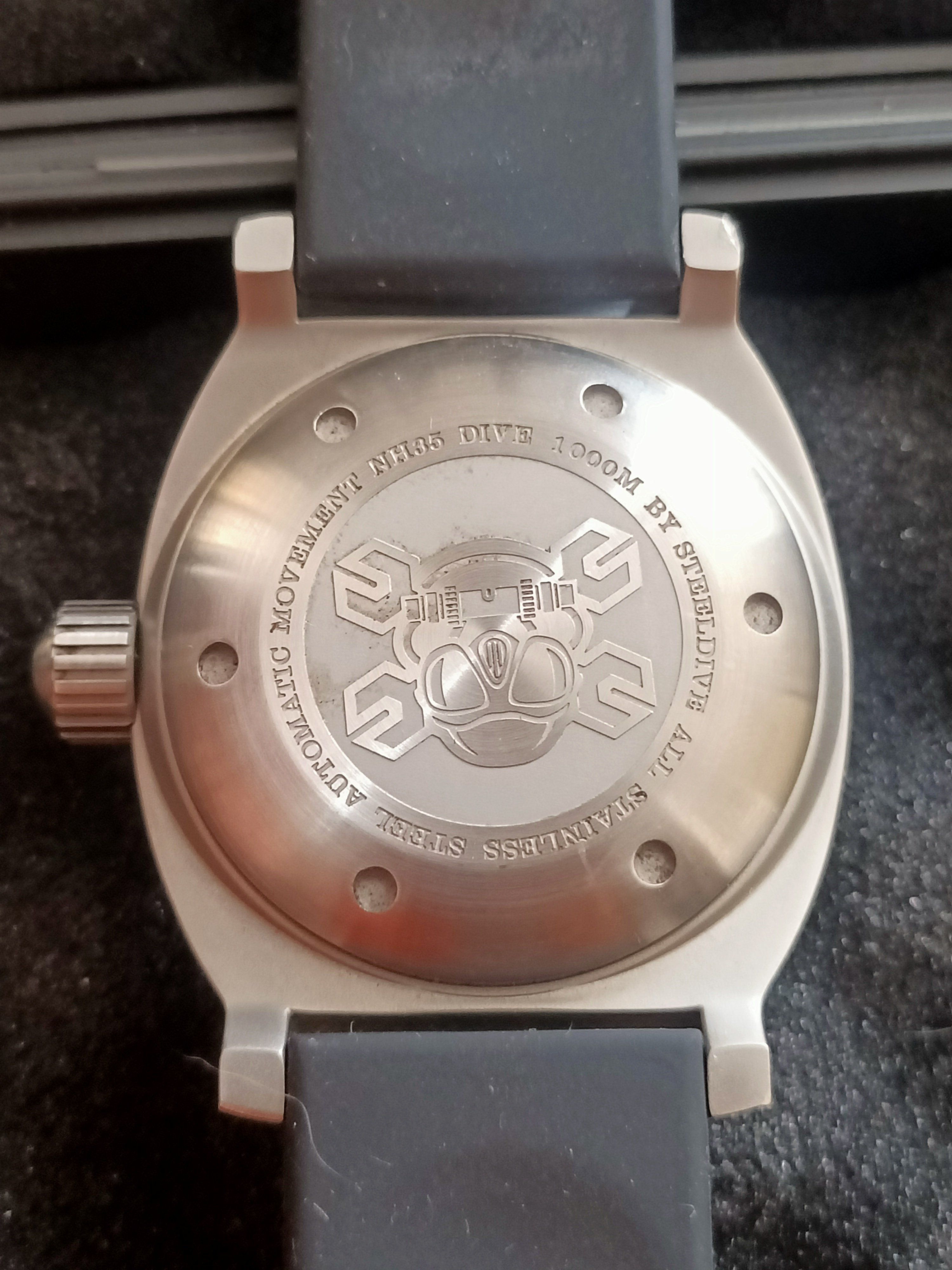 Steeldive SD1920 — foto