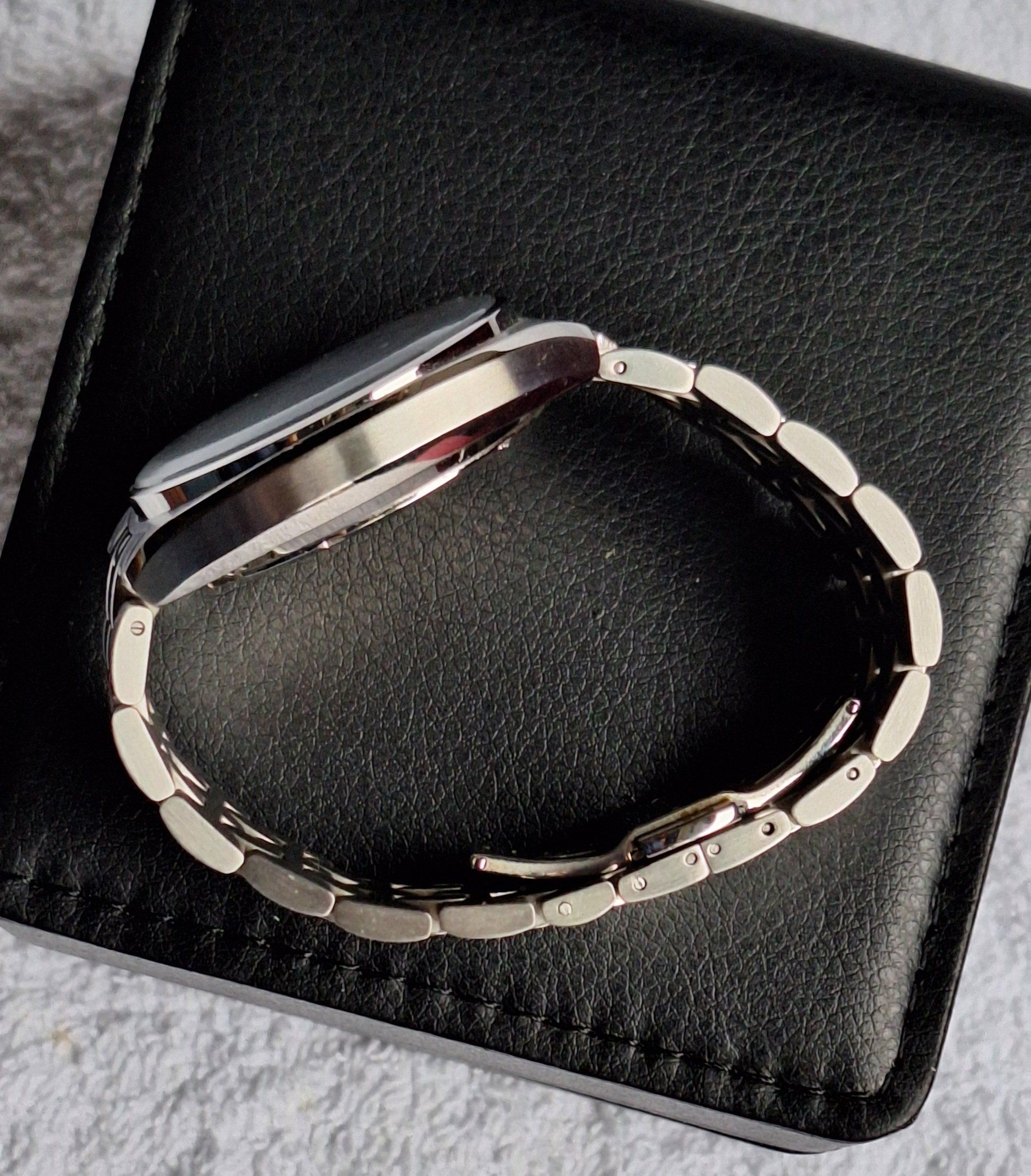 Bulova Accutron Snorkel II — foto