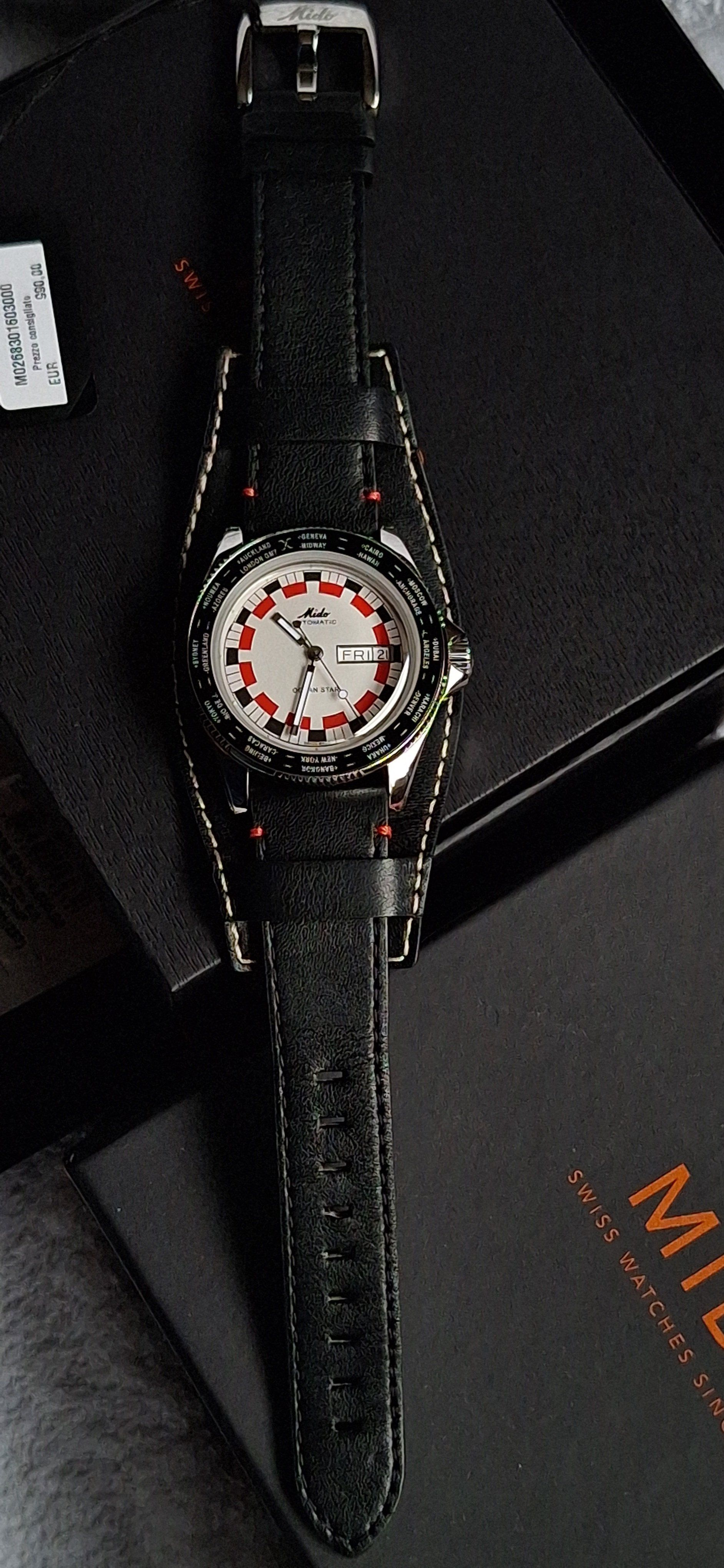 Mido ocean star worldtimer — foto