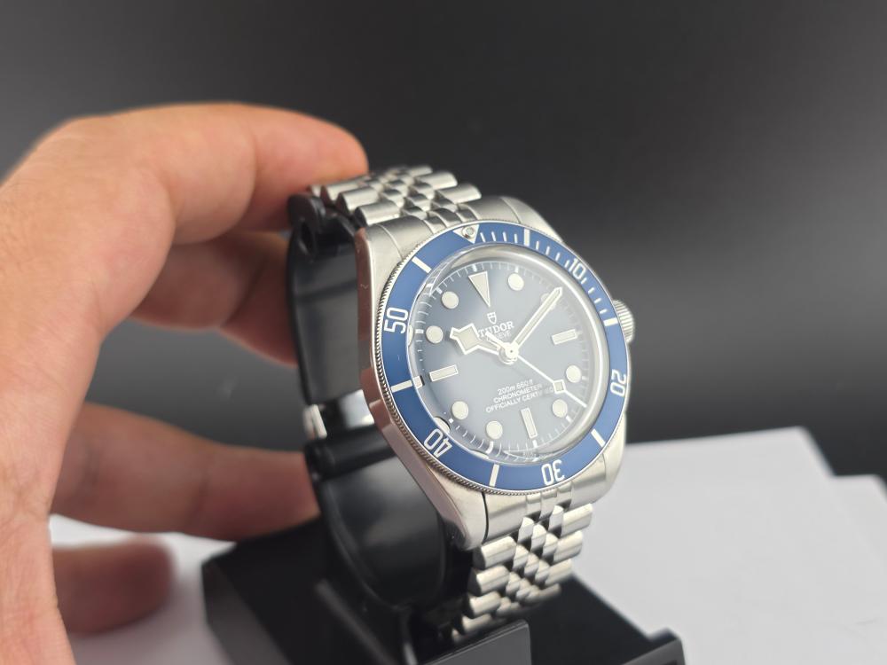 Tudor M79030B-0001 — foto