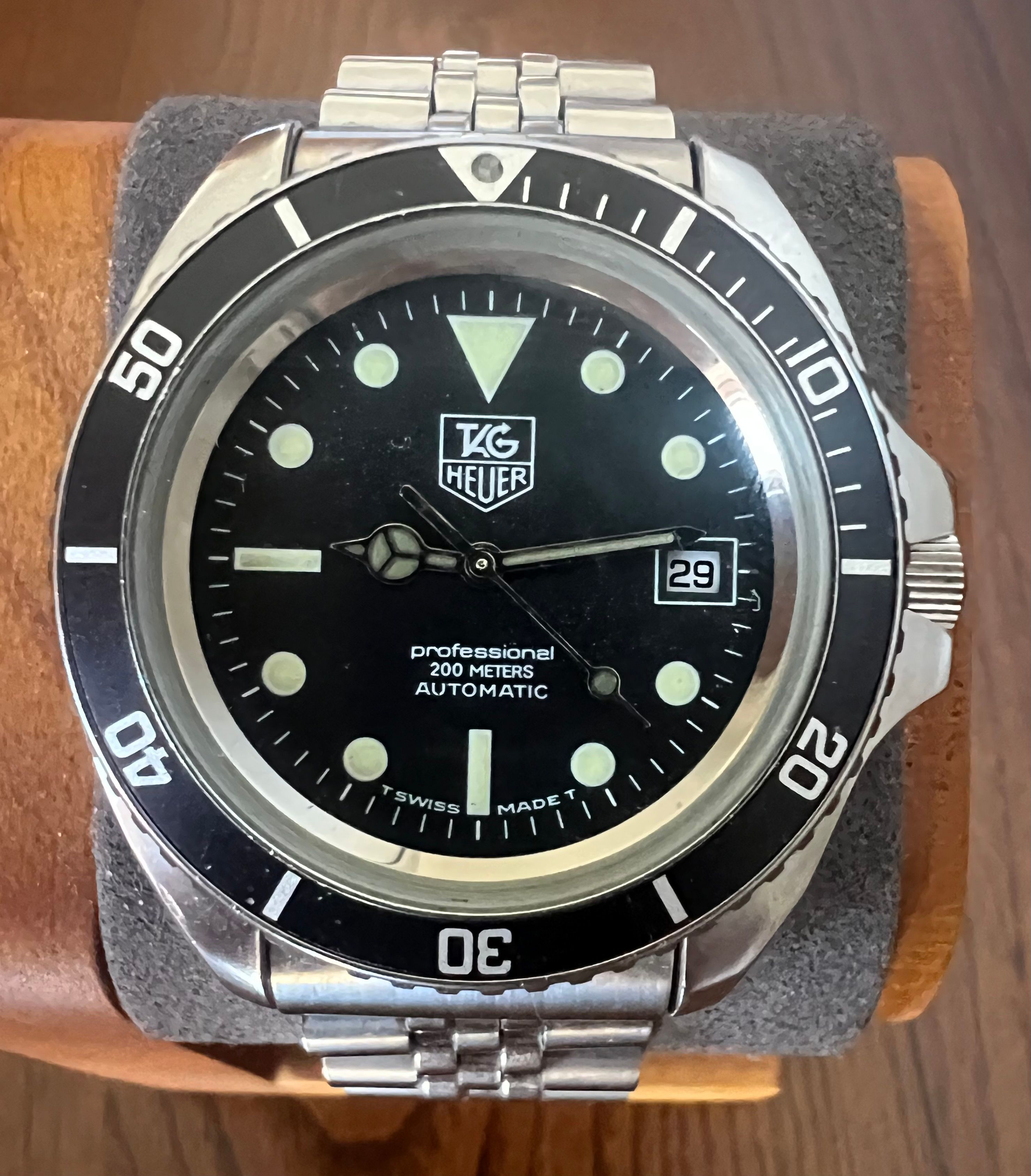 TAG Heuer 2000 Professional