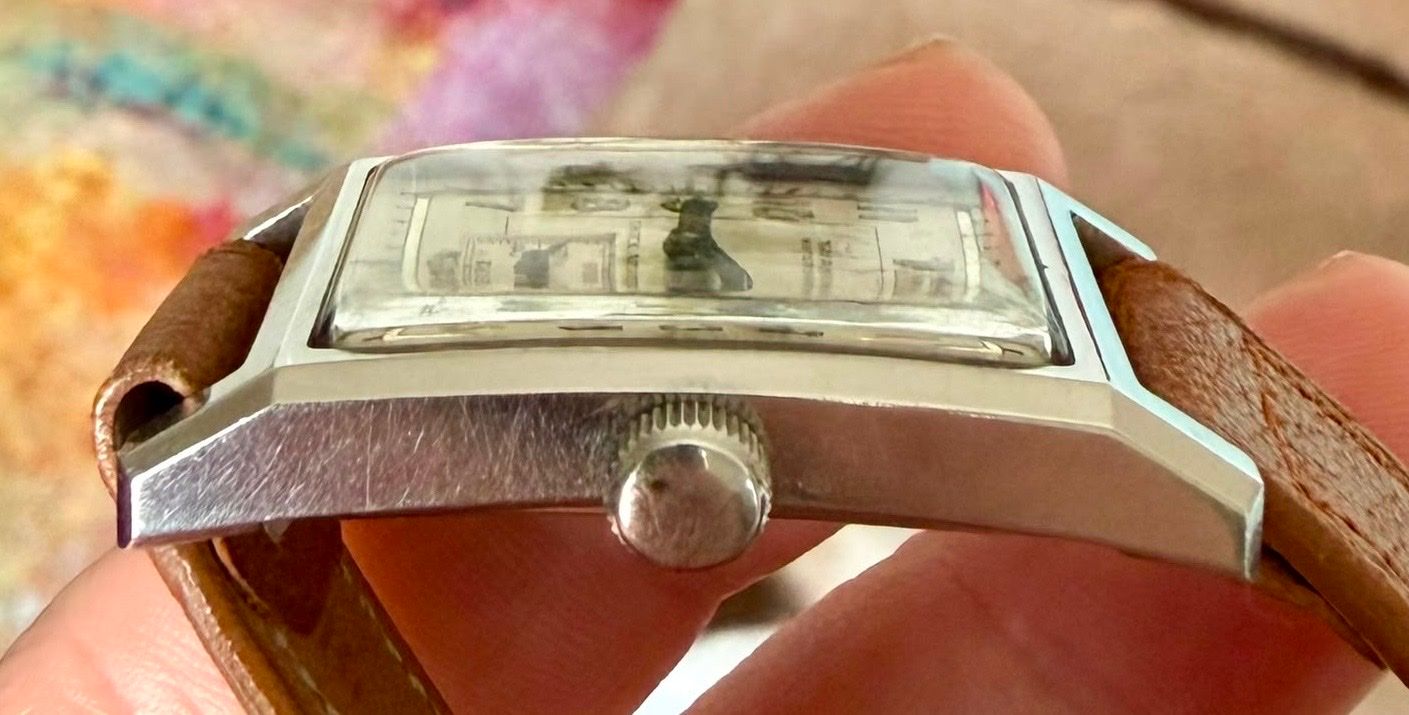 Altro Tavannes Clamshell — foto