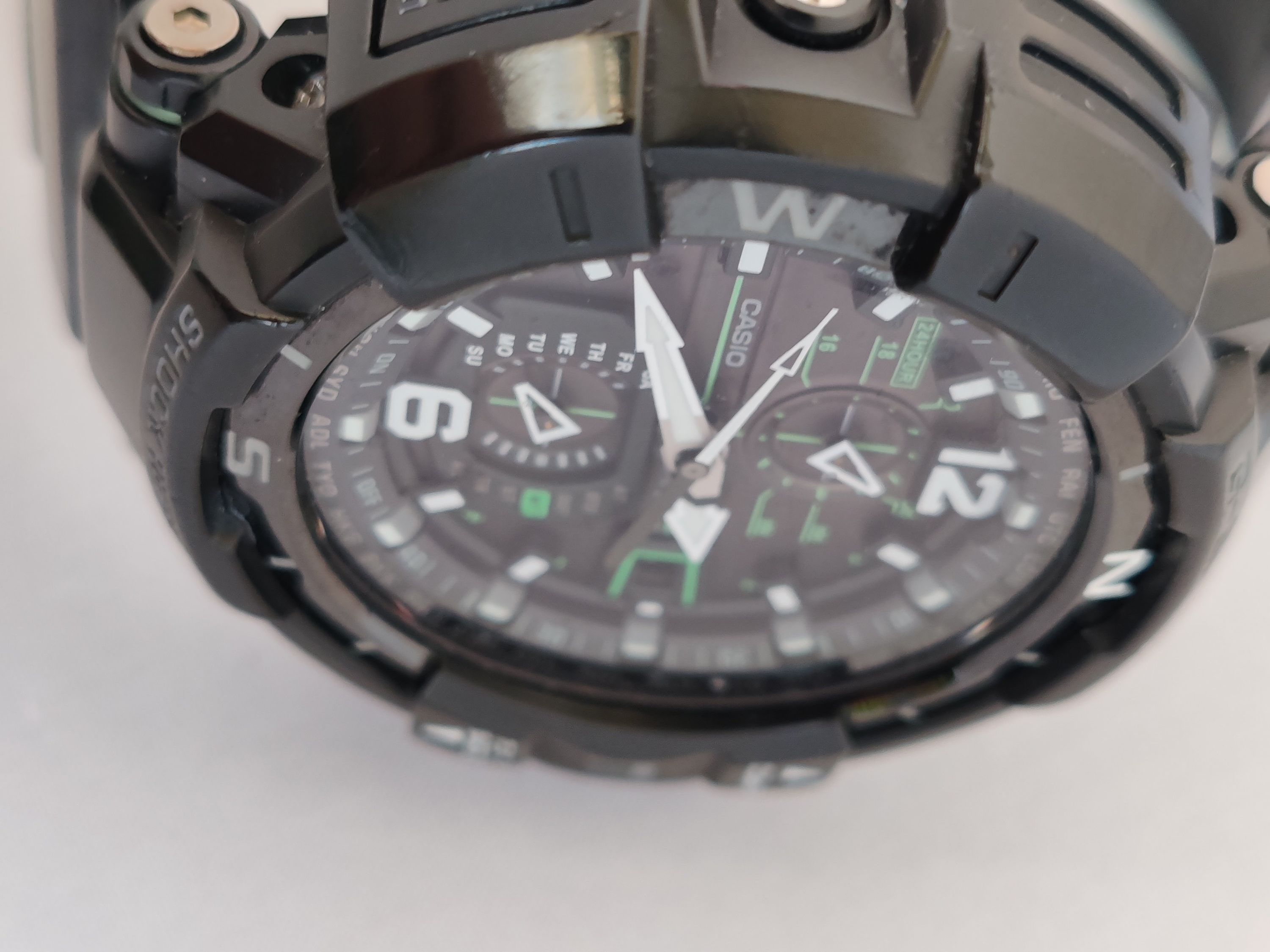 Casio G-shock gw-a1100 — foto