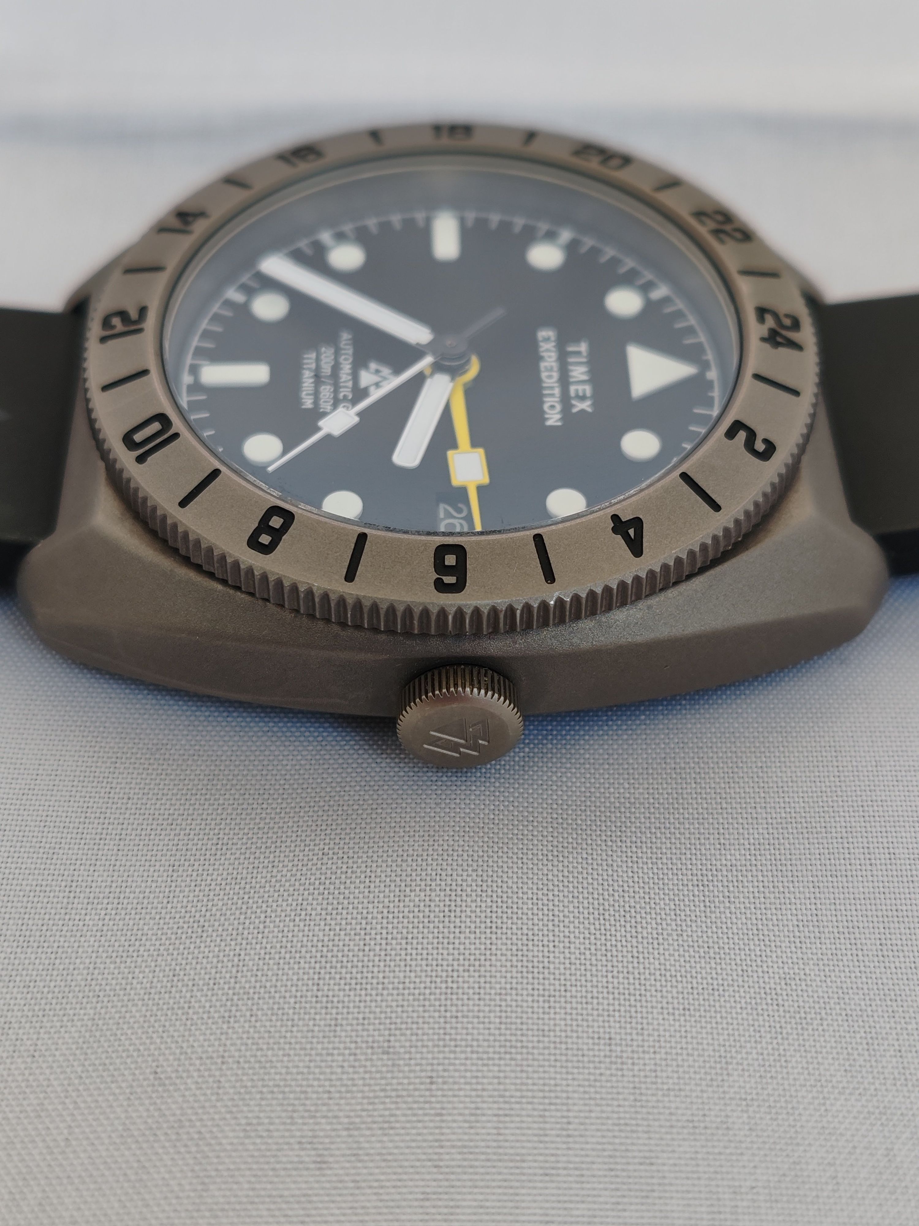 Timex North expedition GMT automatic — foto
