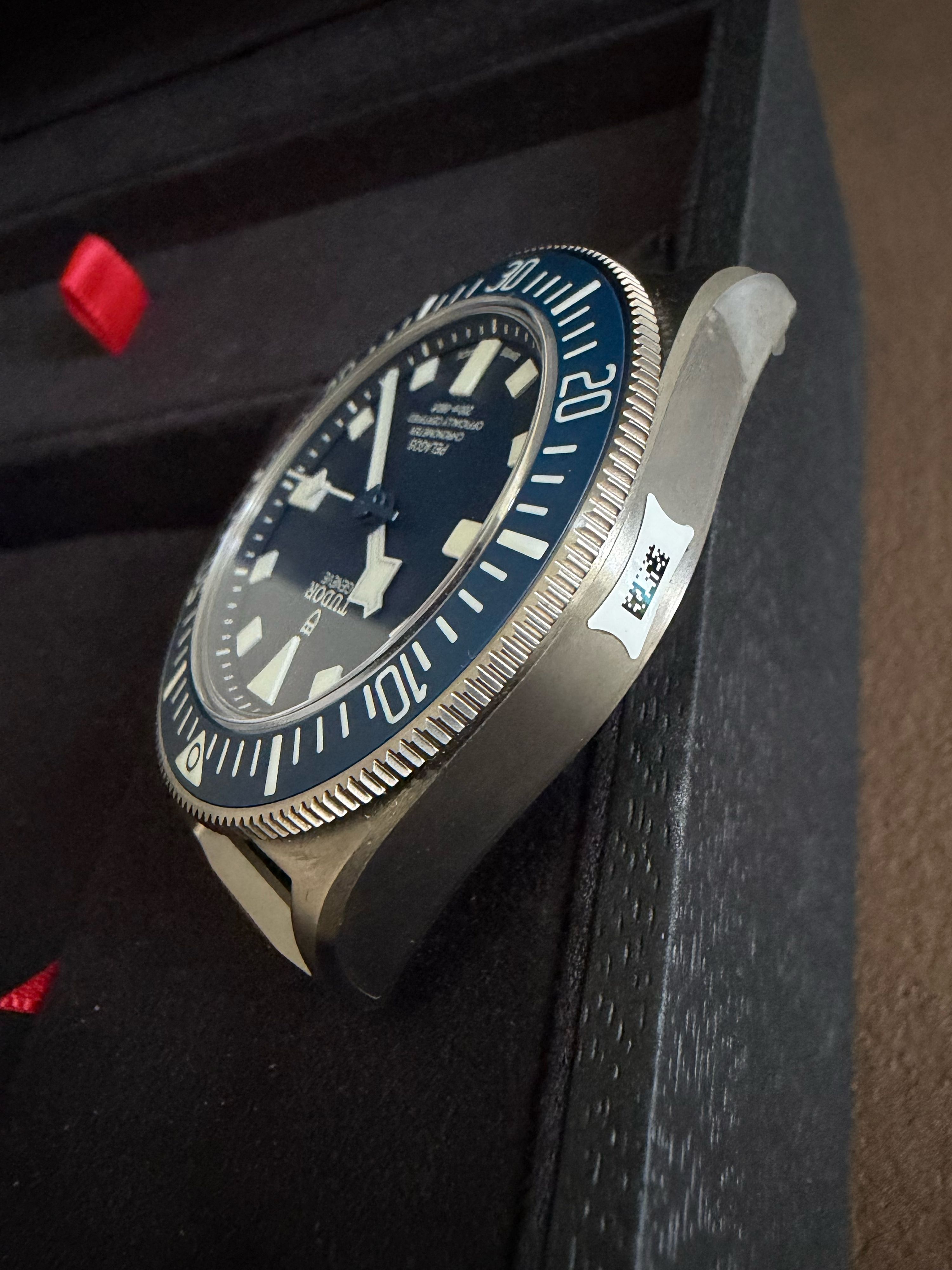 Tudor 25707B/21 — foto