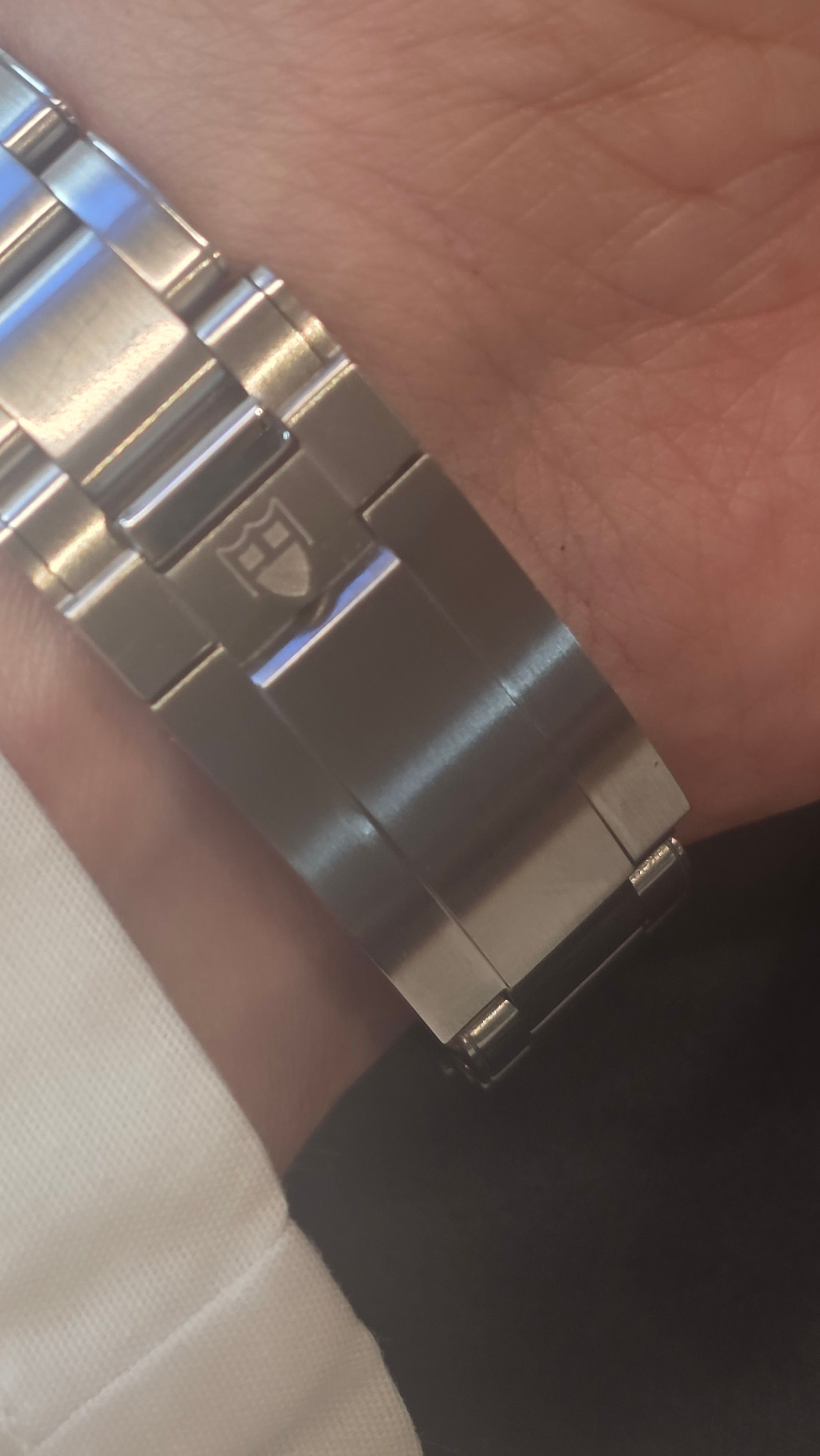 Tudor Black bay Pro  79740 — foto