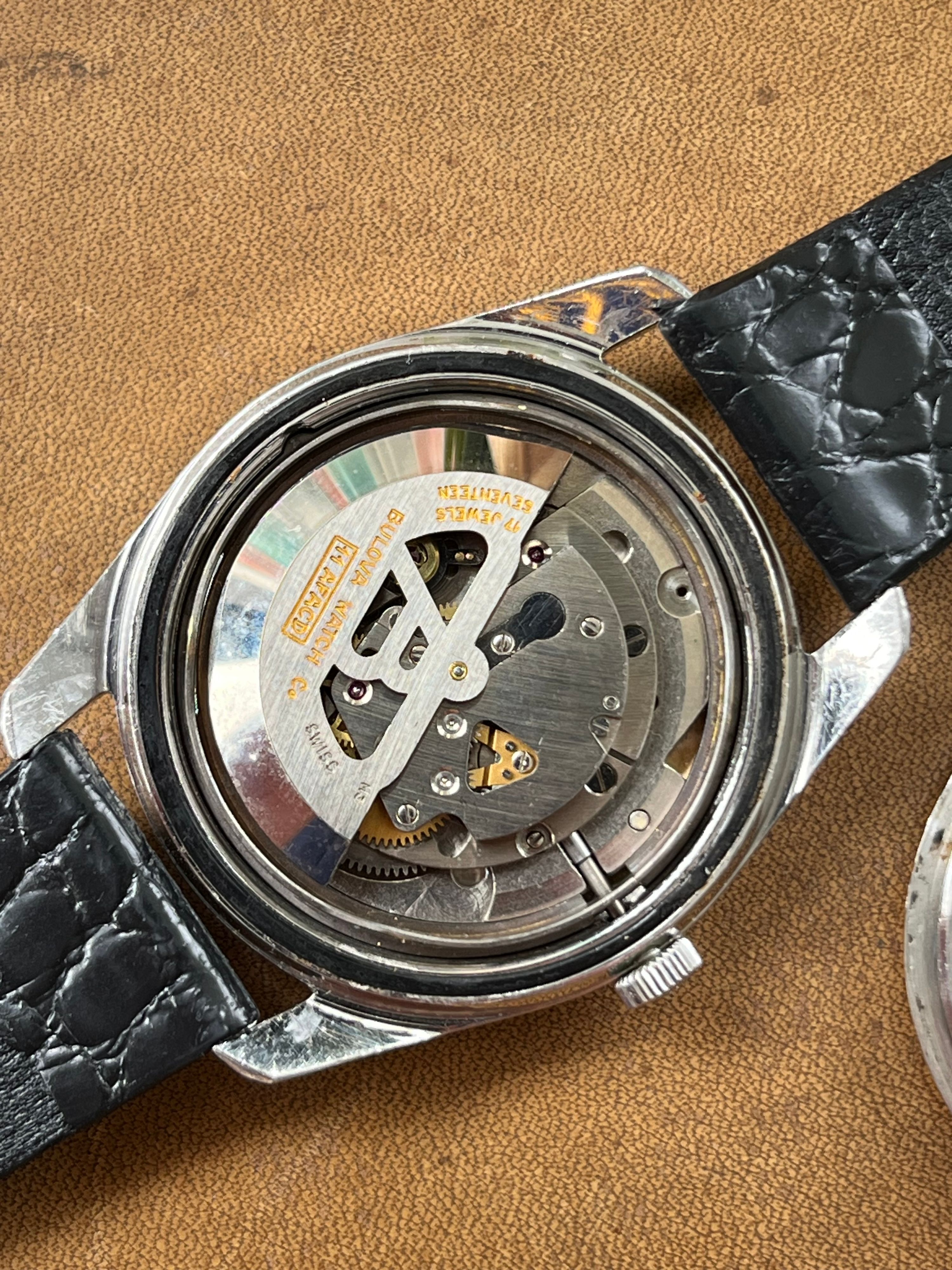 Bulova Automatic — foto