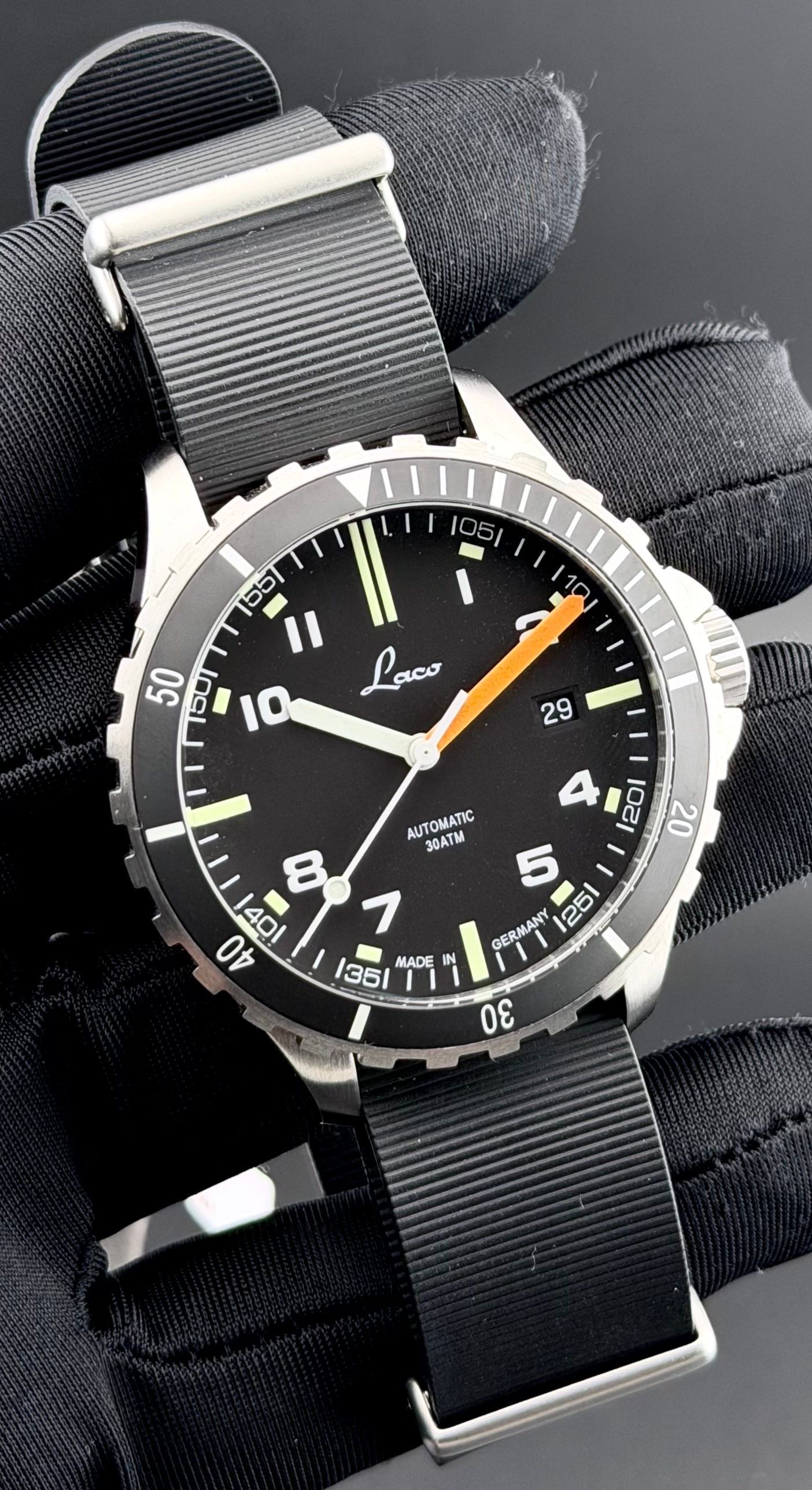 Laco Scorpion Himalaya 42 — foto