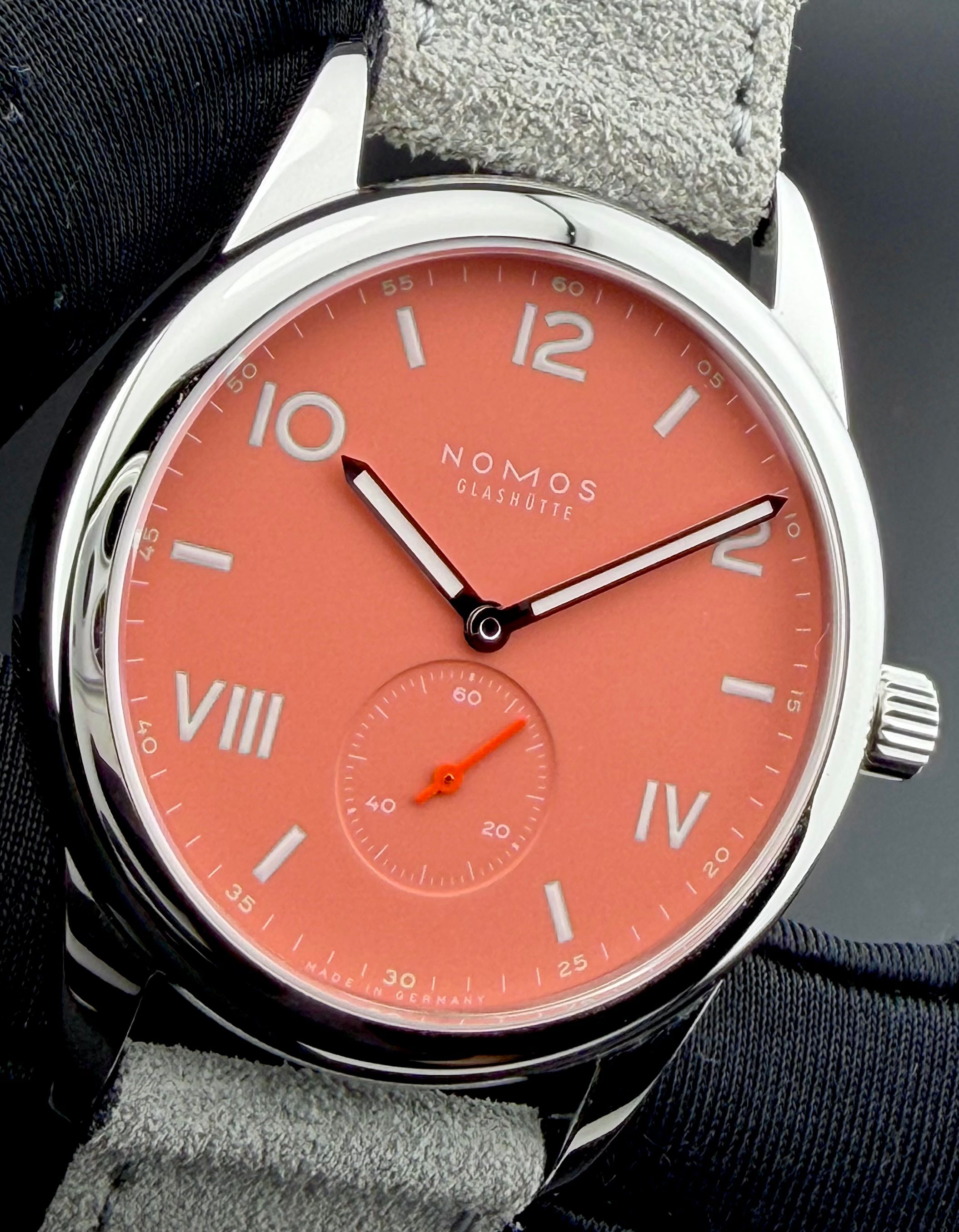 Nomos Club Campus 38 Cream Coral