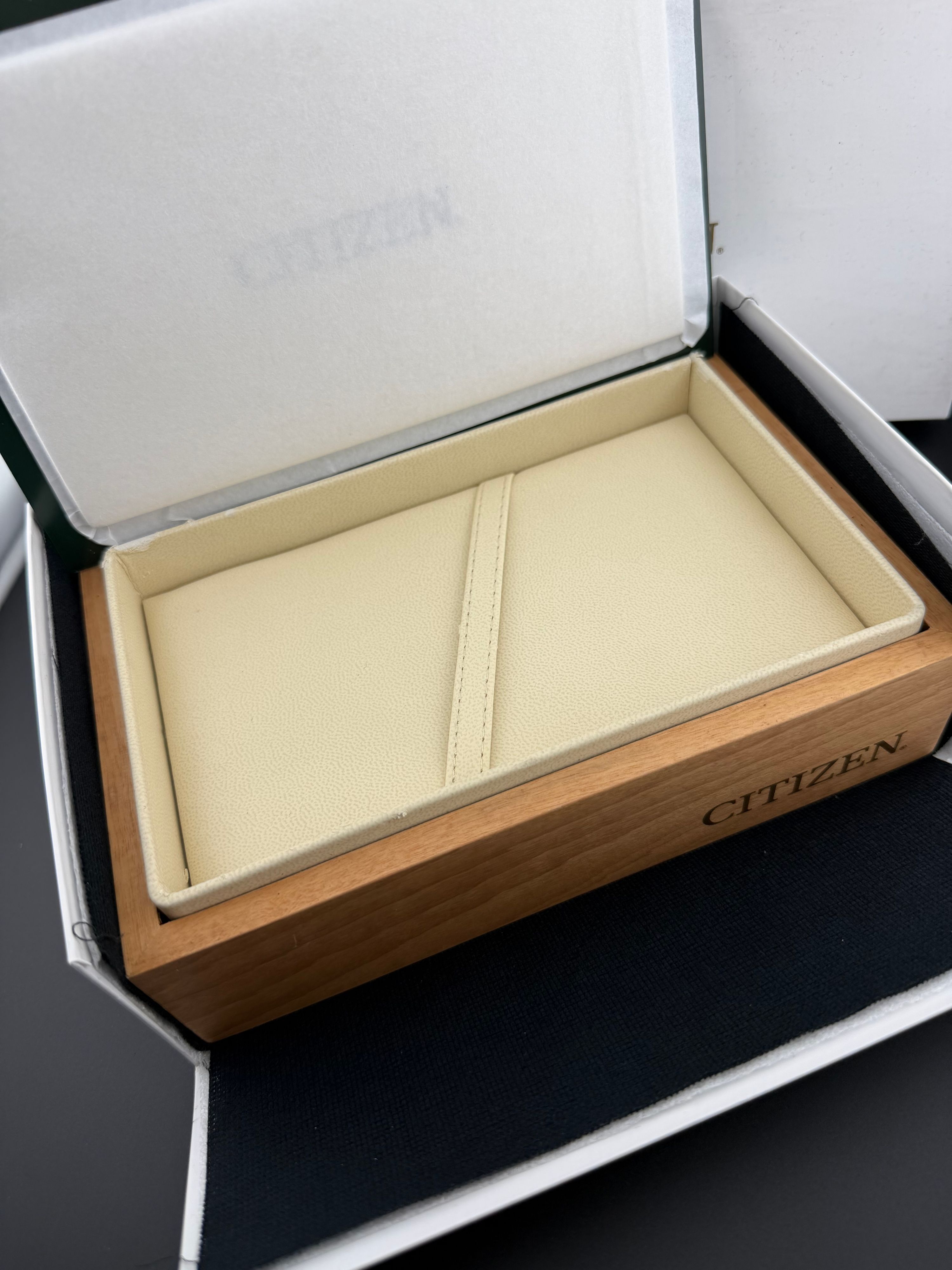 Scatola Citizen legno completa anni 2010 — foto