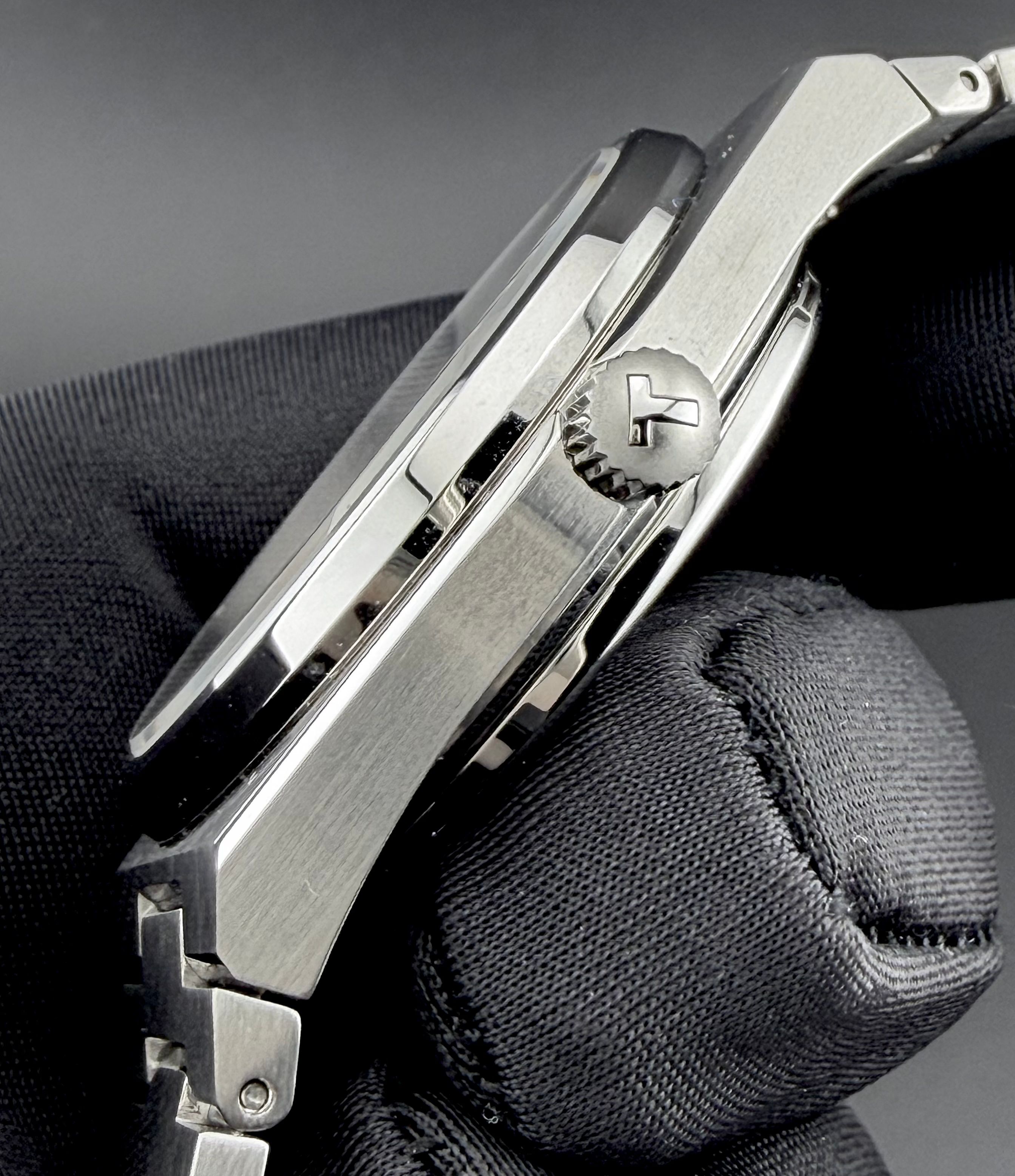 Tissot PRX Automatic 40MM — foto