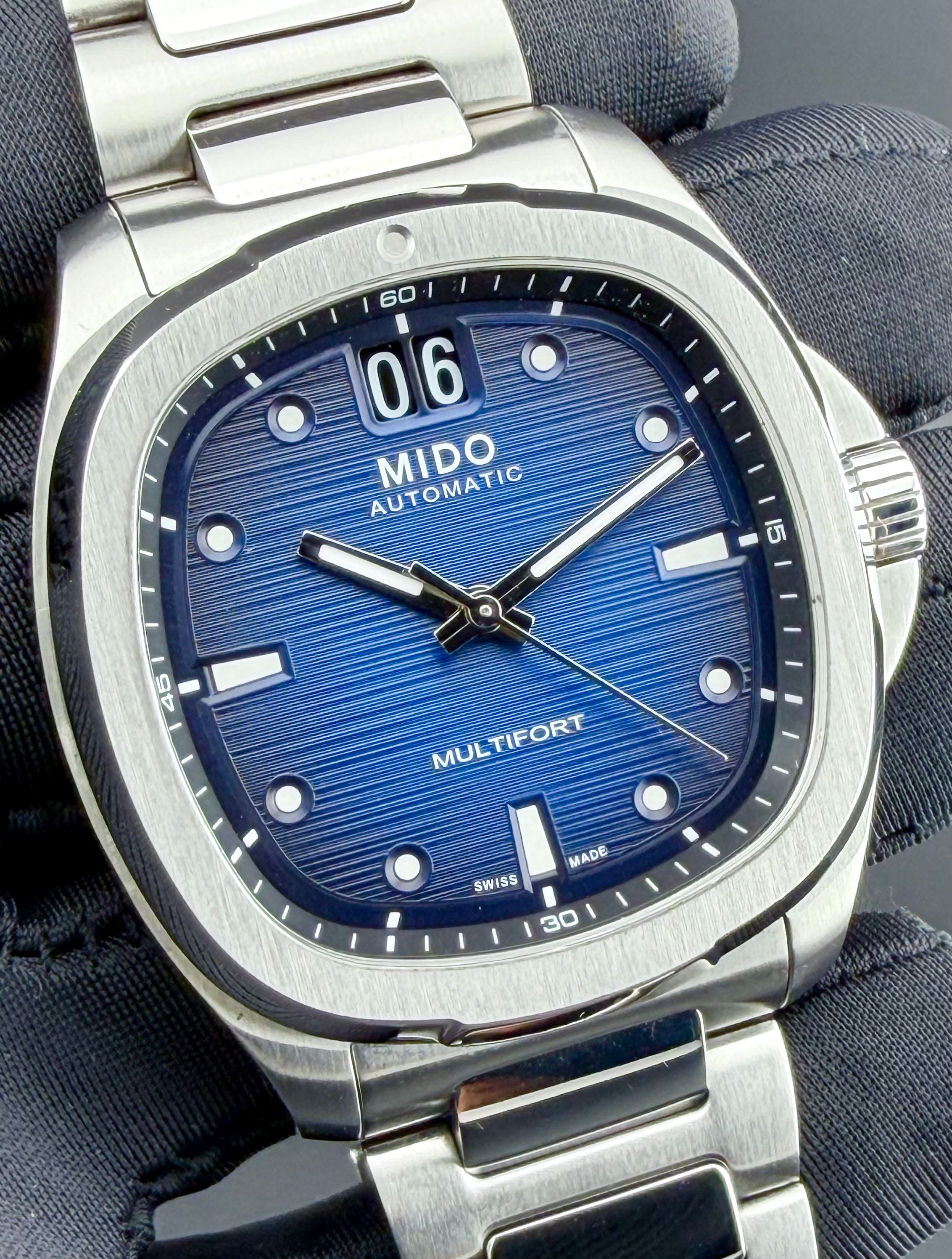 Mido Multifort TV Big Date