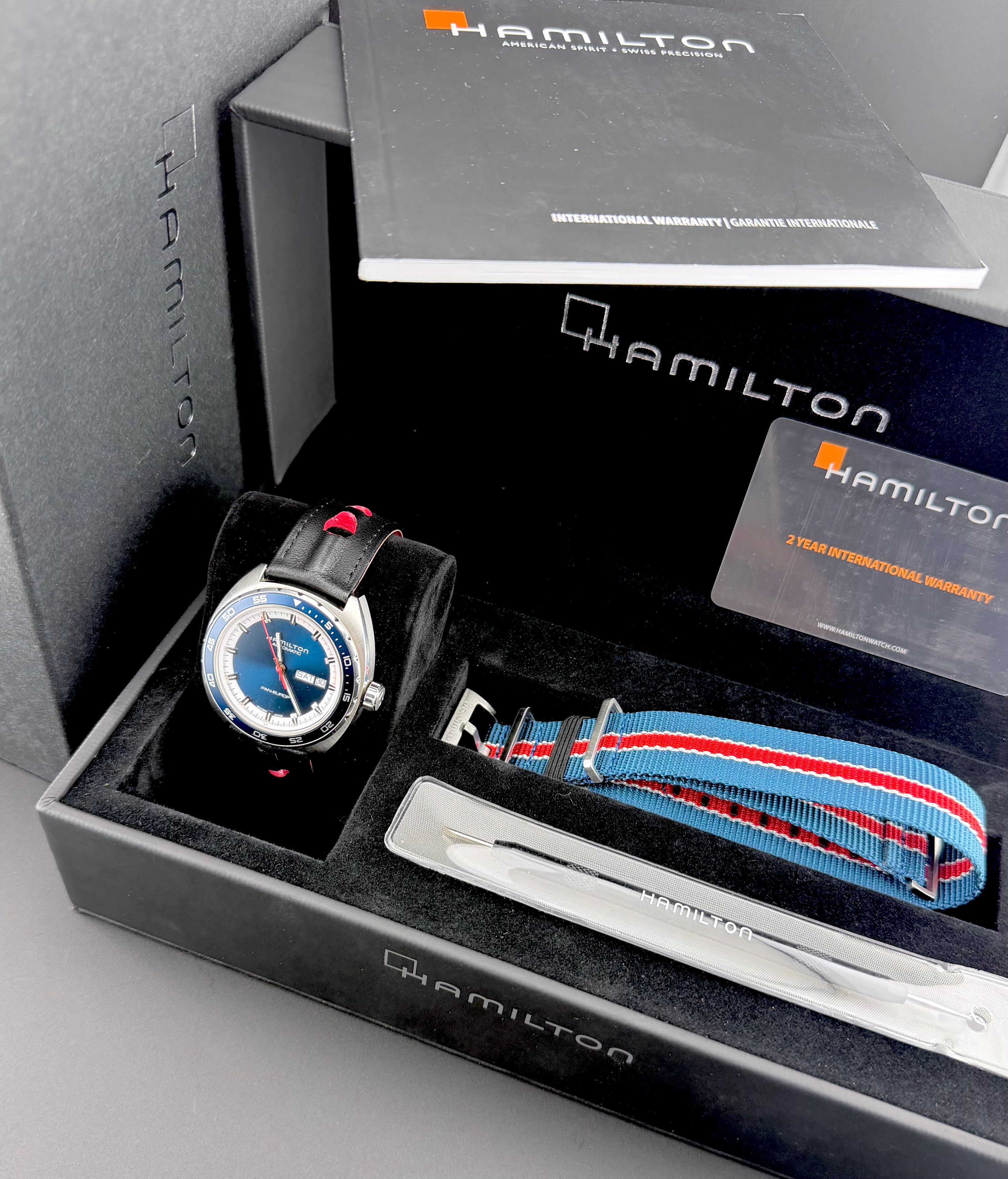 Hamilton Pan Europ Day Date Auto — foto