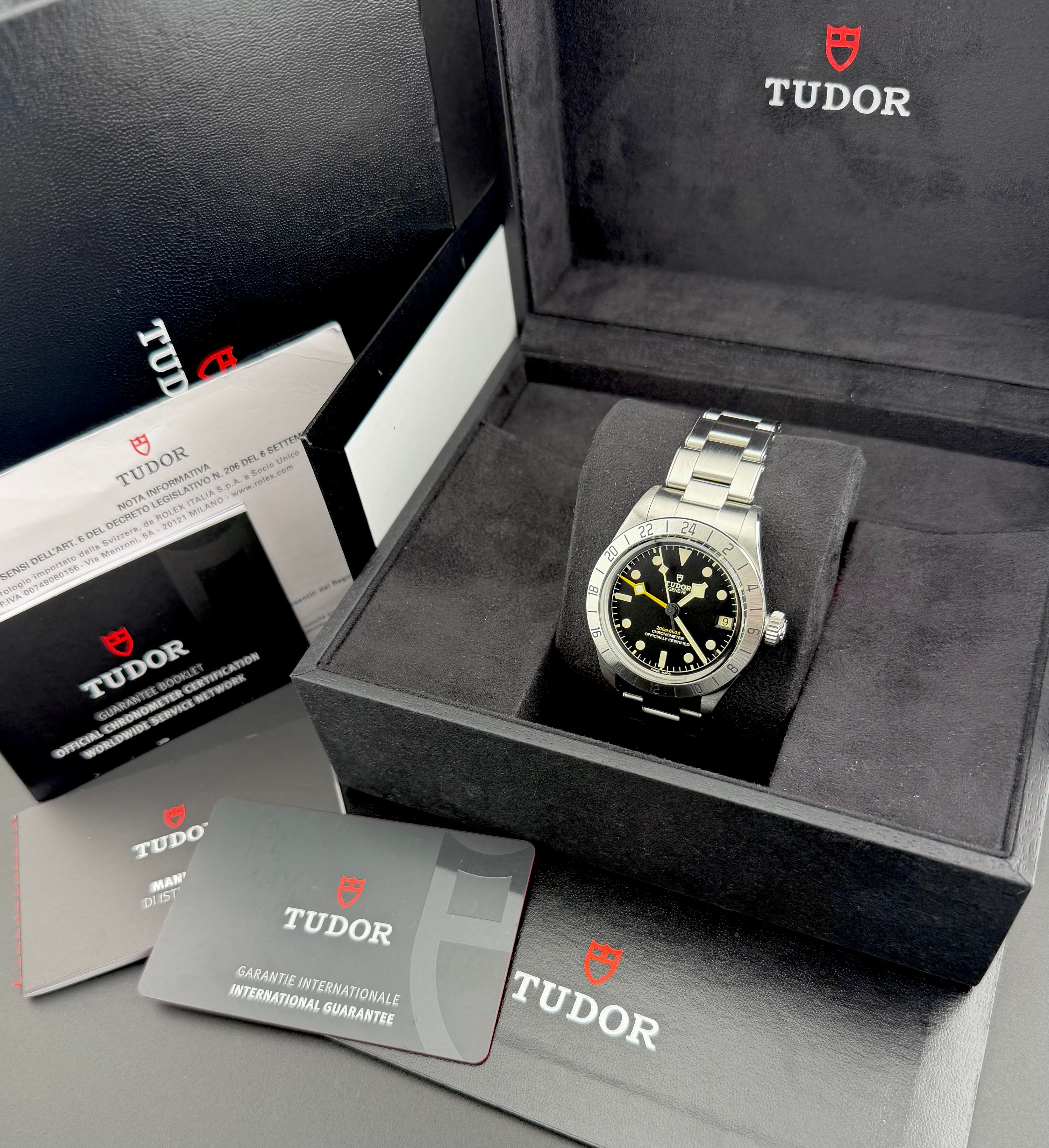 Tudor Black Bay Pro — foto