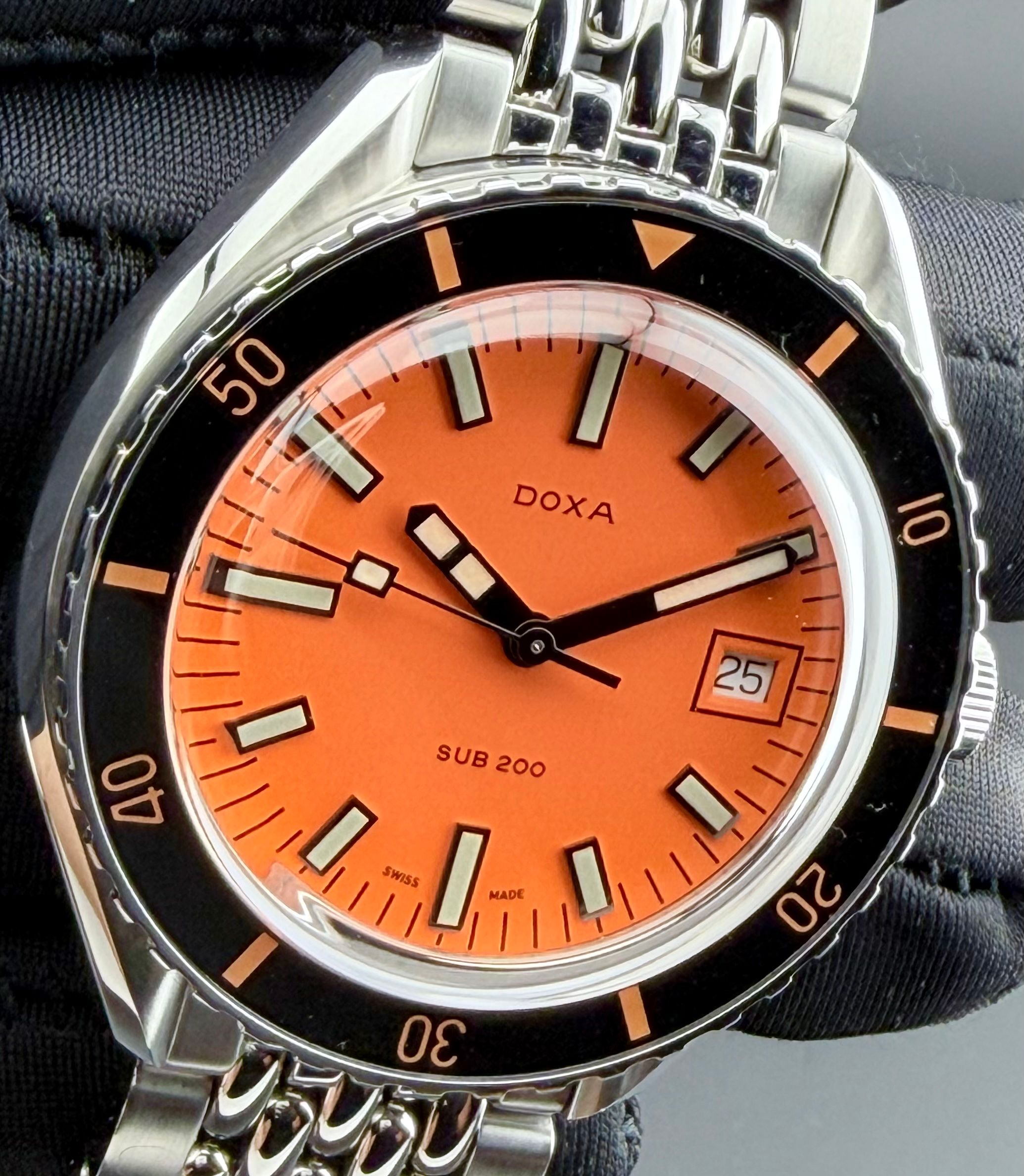 Doxa Sub 200 Professional — foto