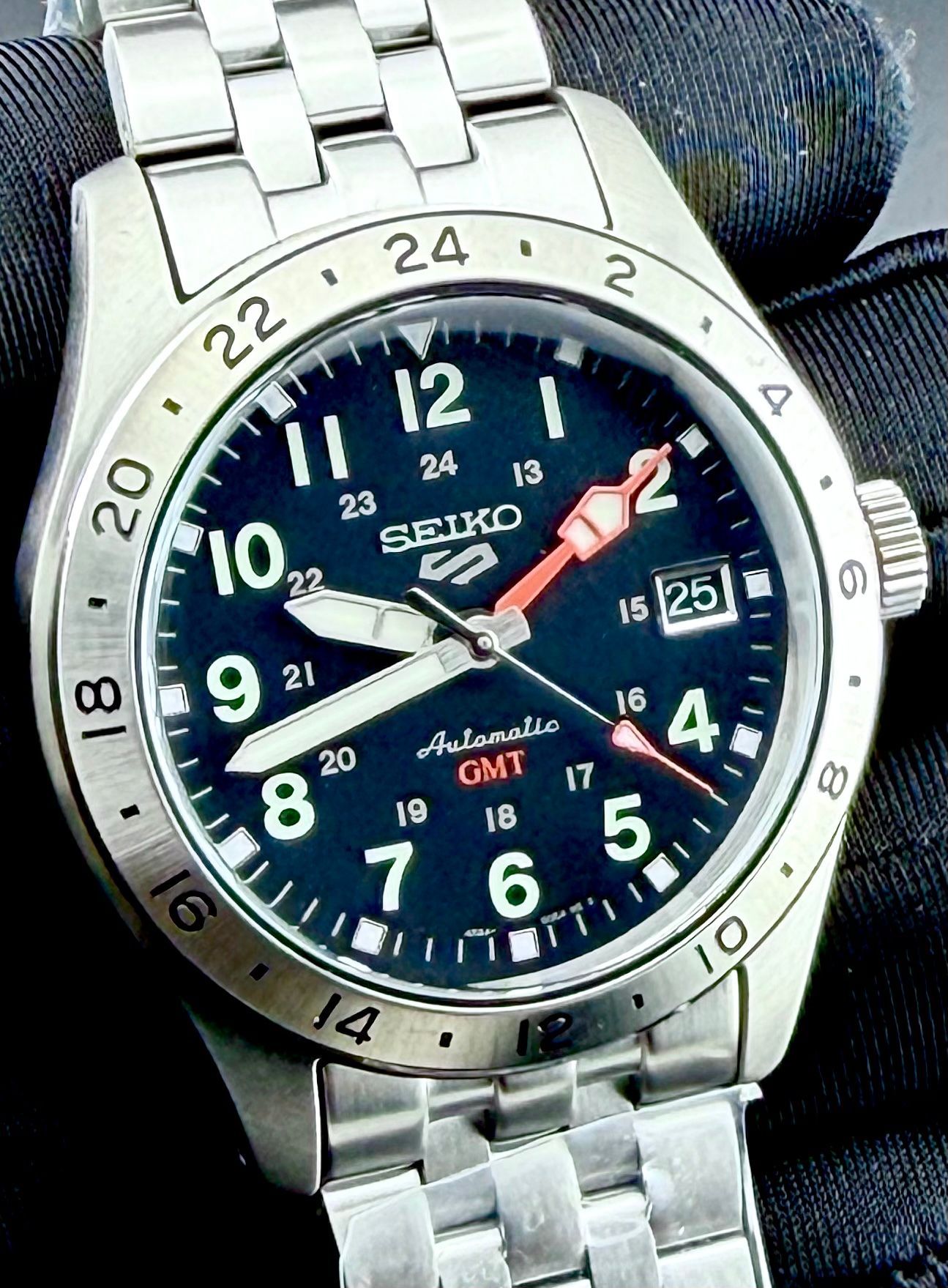 Seiko 5 Sports “Explorer” GMT