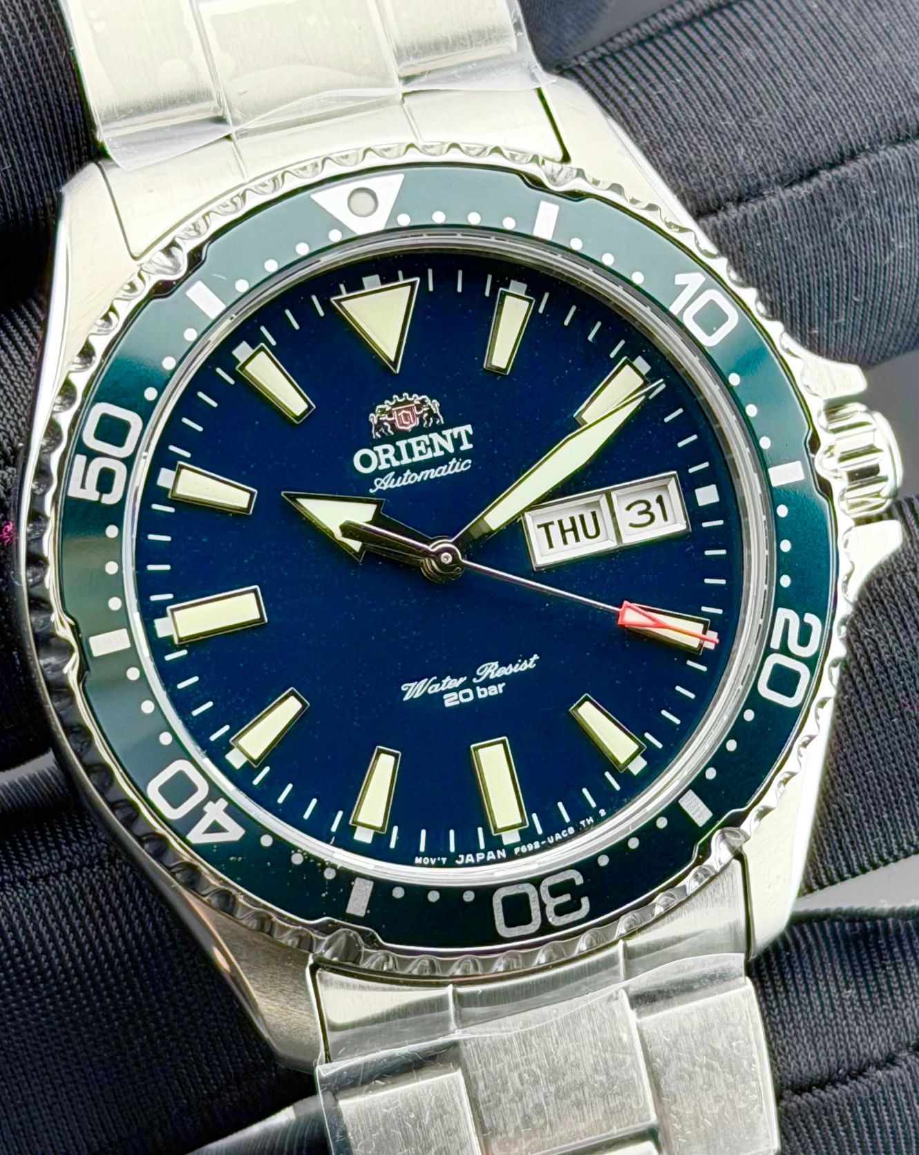 Orient Orient Mako III RA-AA0004E19B Automatic 200M