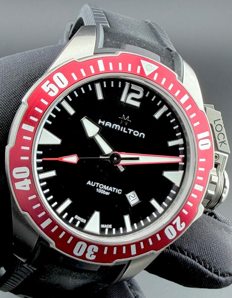 Hamilton Khaki Navy Frogman Titanium Auto — foto