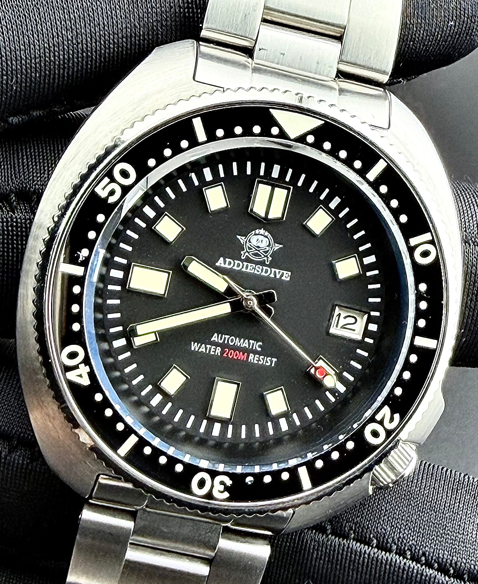 Addiesdive Captain Willard automatic