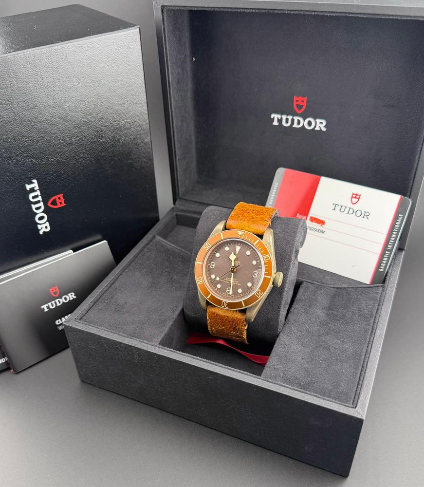 Tudor M79250BM-0004 — foto