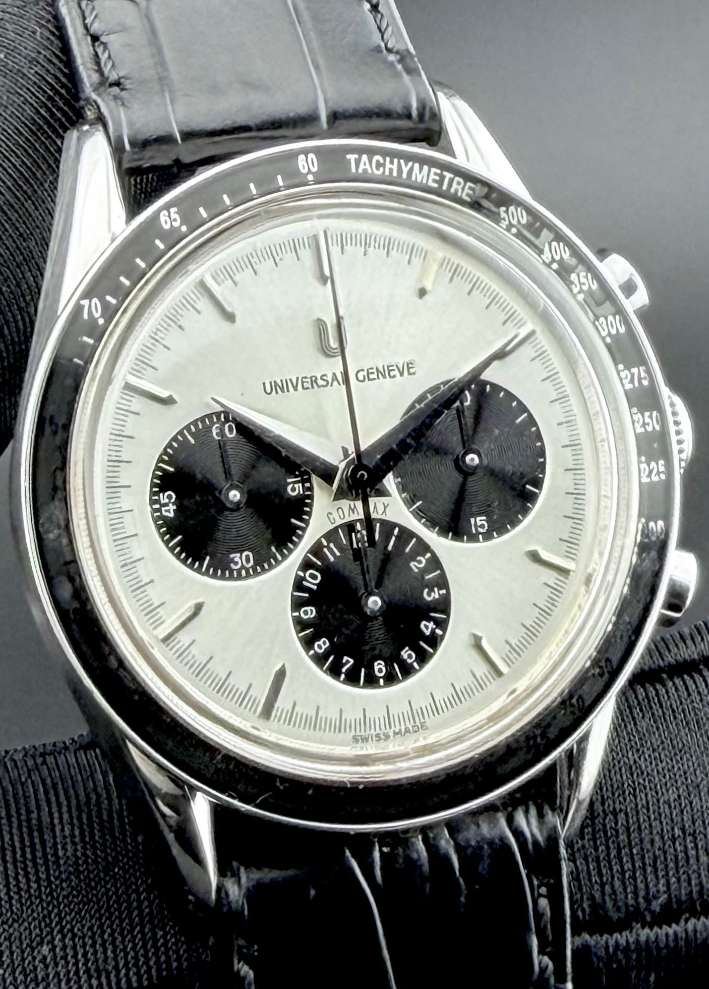 Universal Genève Compax Chrono — foto