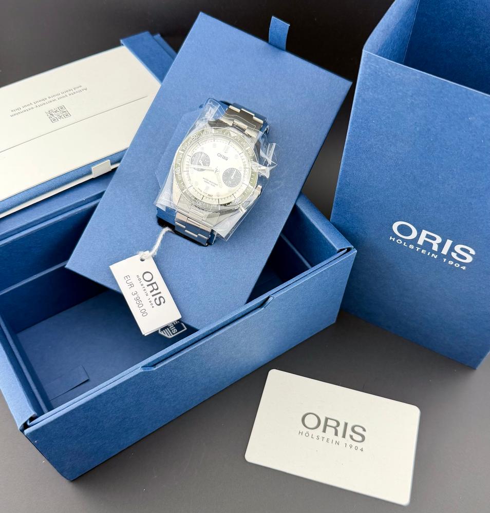 Oris Diver’s Sixty-Five Chronograph — foto