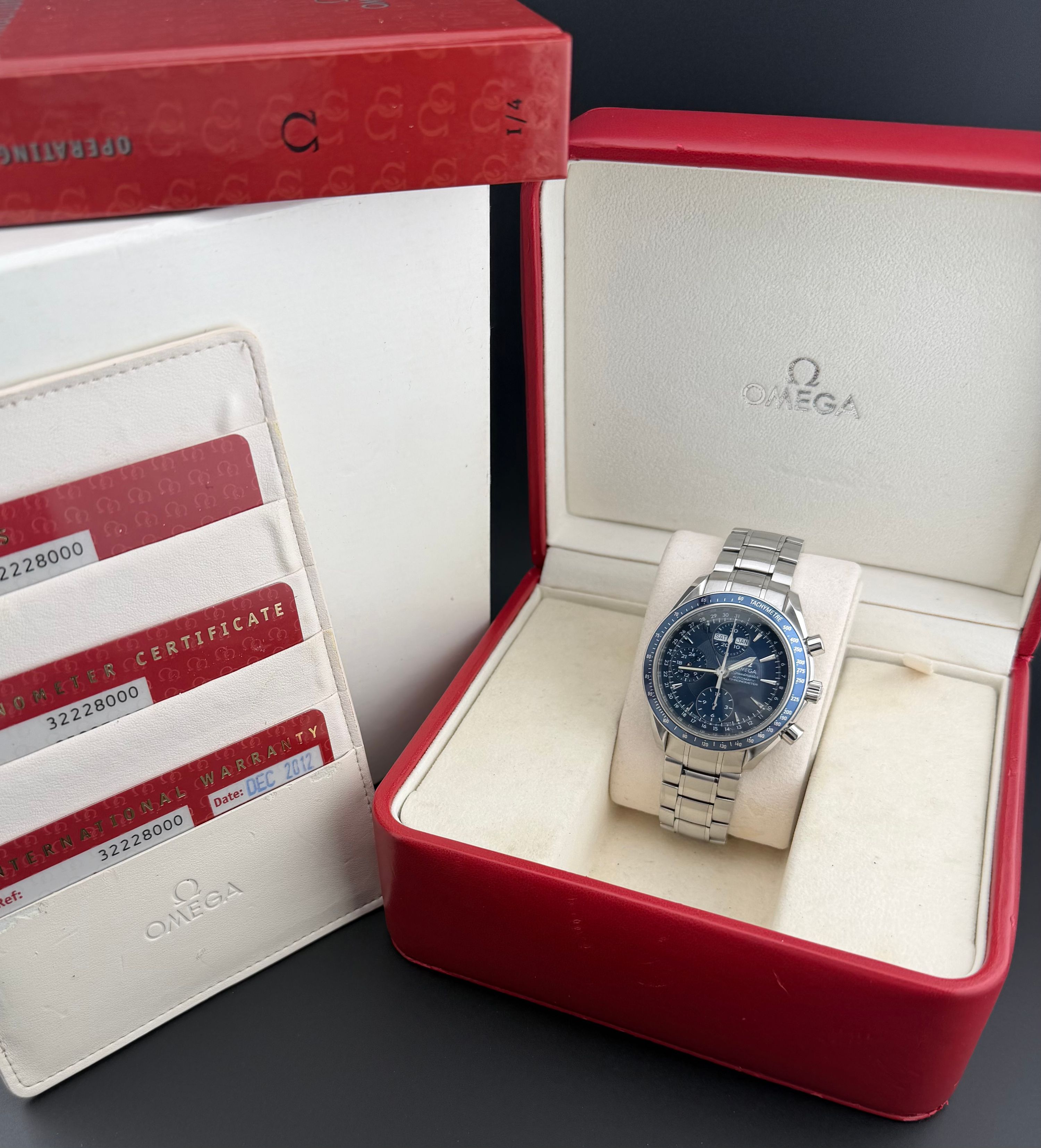 IN OFFERTA — Omega Speedmaster Triple Date — foto