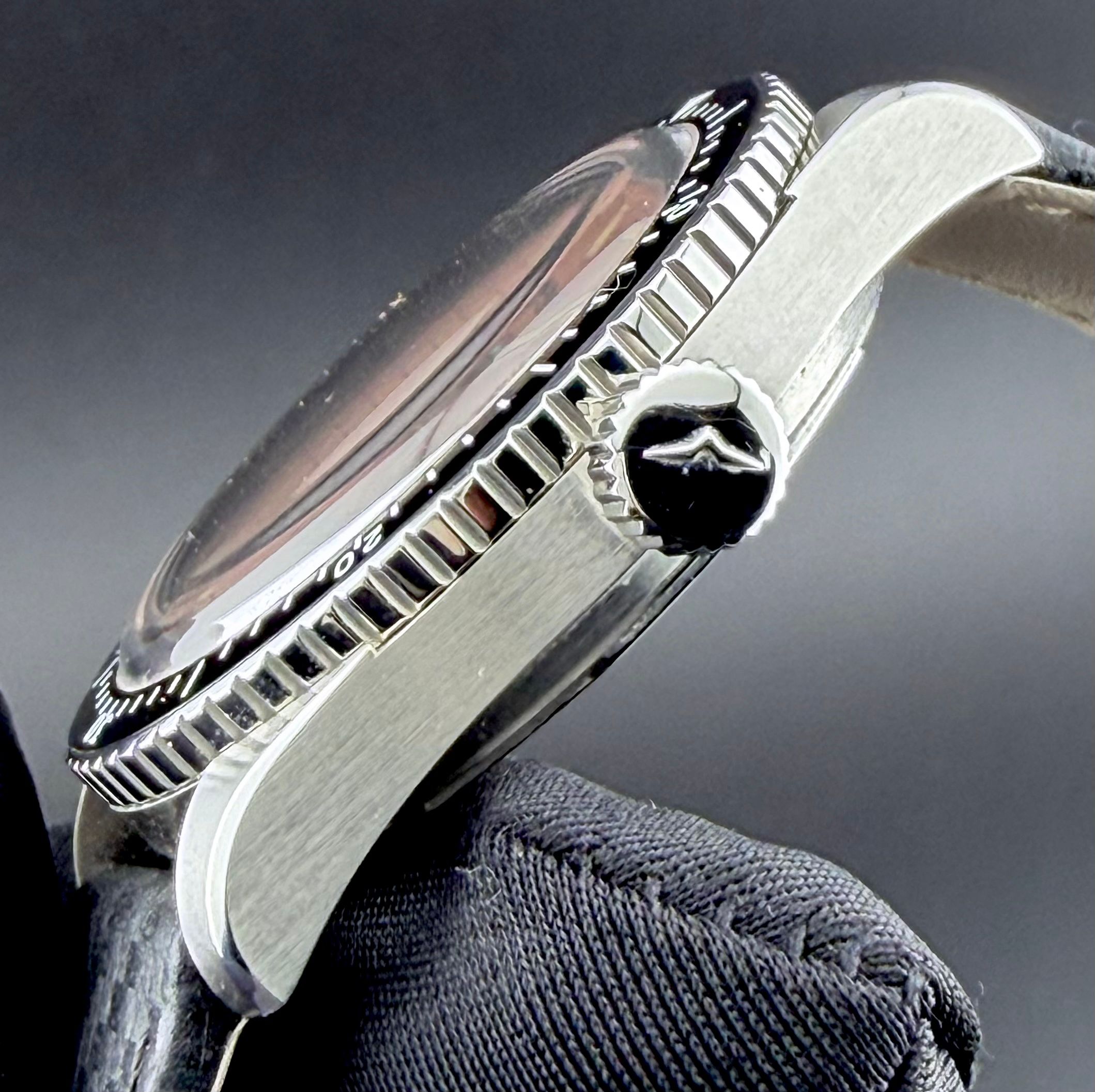 Vulcain Skindiver Nautique Salmon Limited Edition — foto