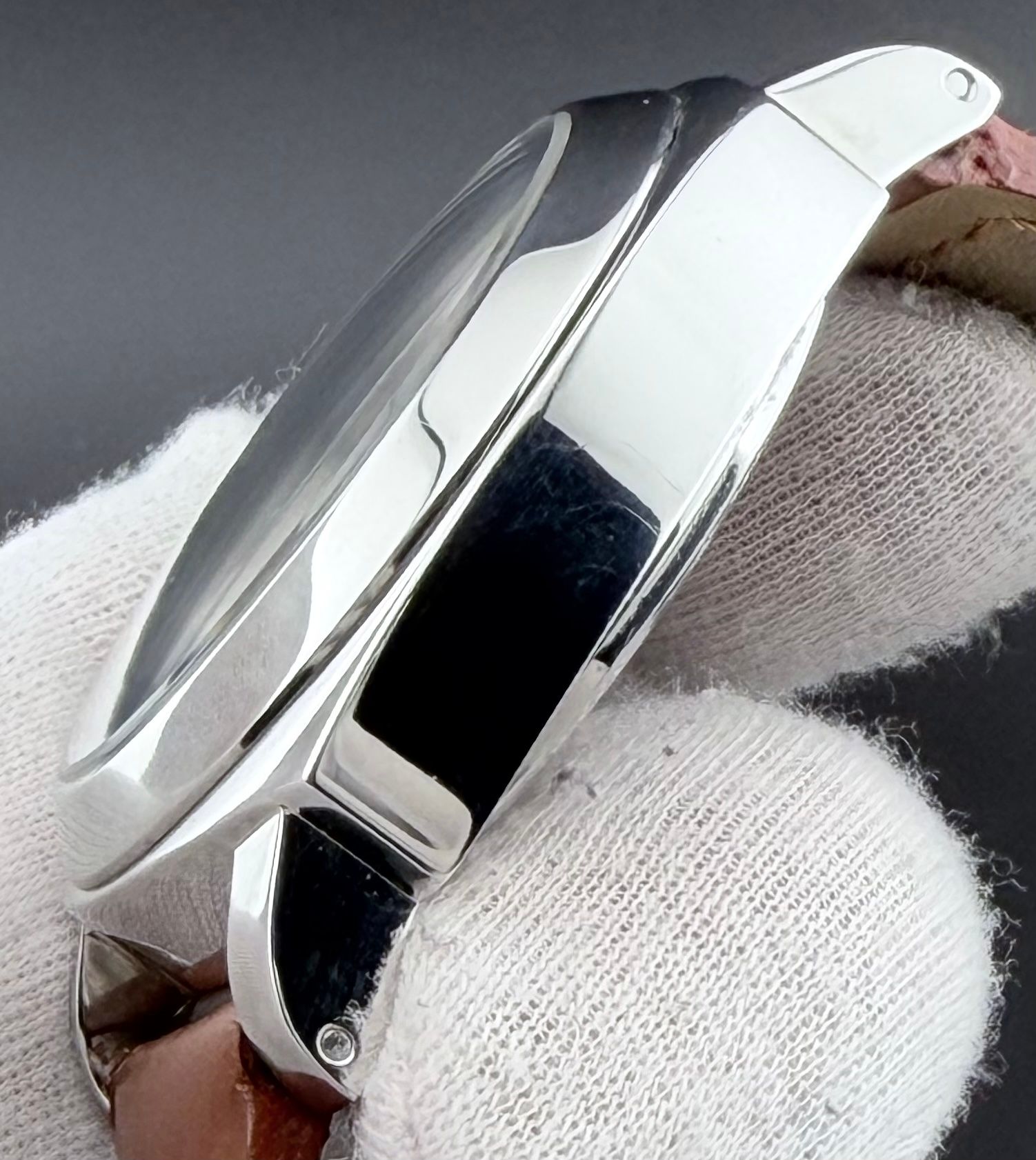 Panerai Luminor Base LH — foto