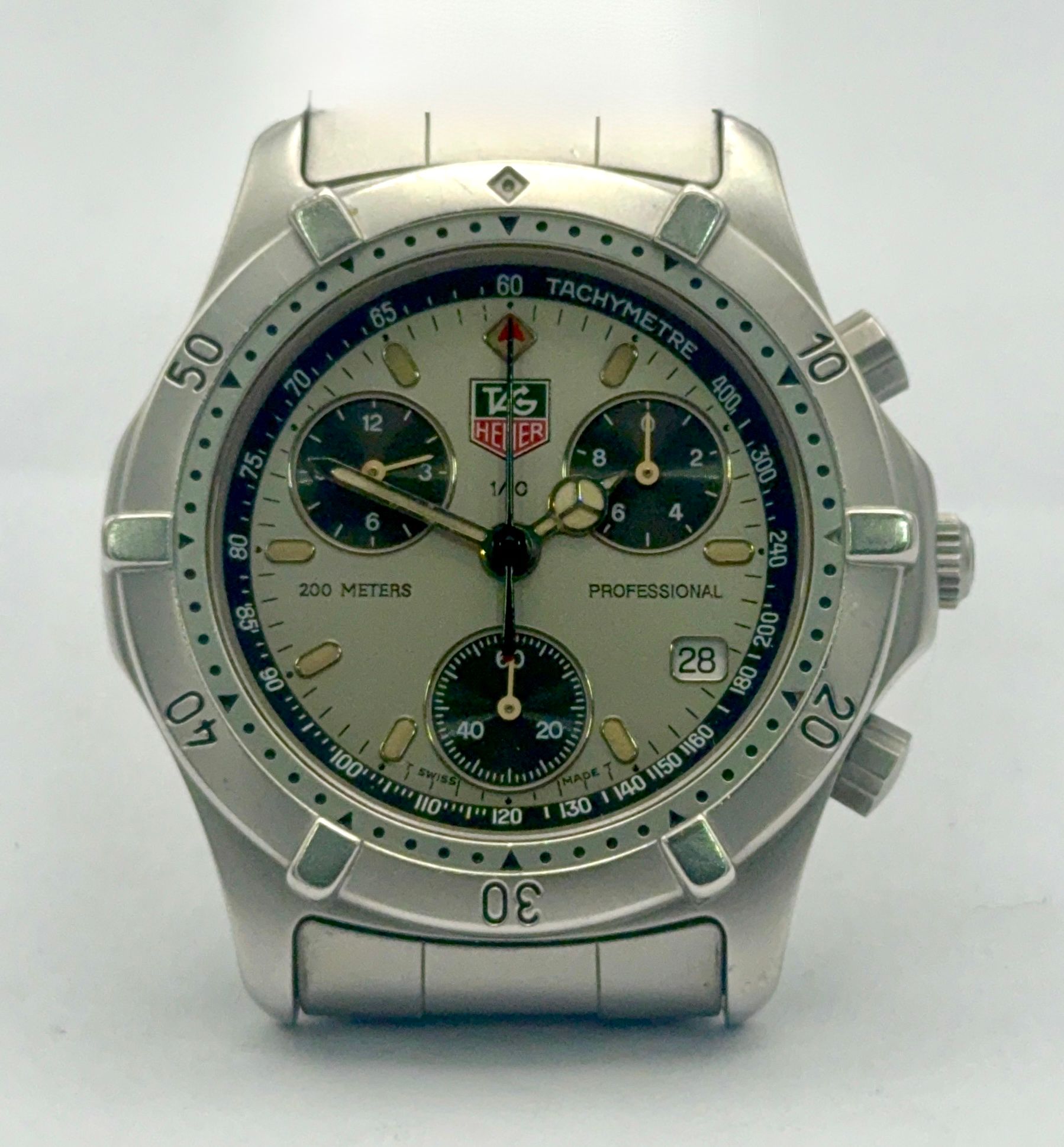 TAG Heuer 2000 Professional