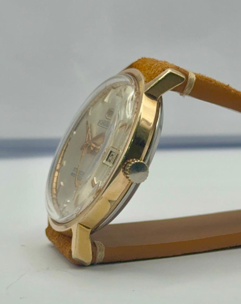 Roamer Stingray Roto 44 Date — foto