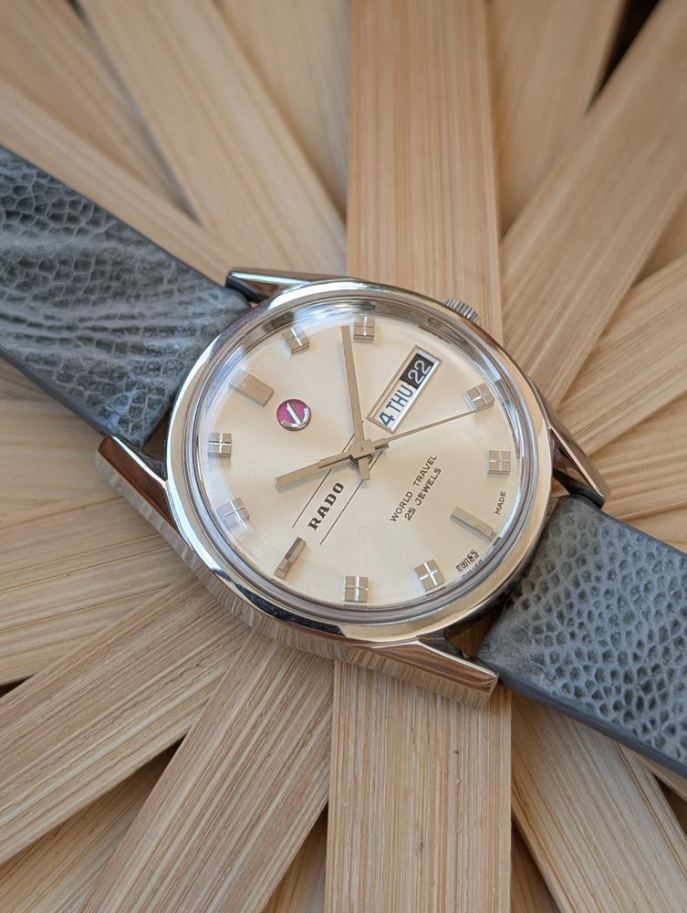Rado World Travel — foto
