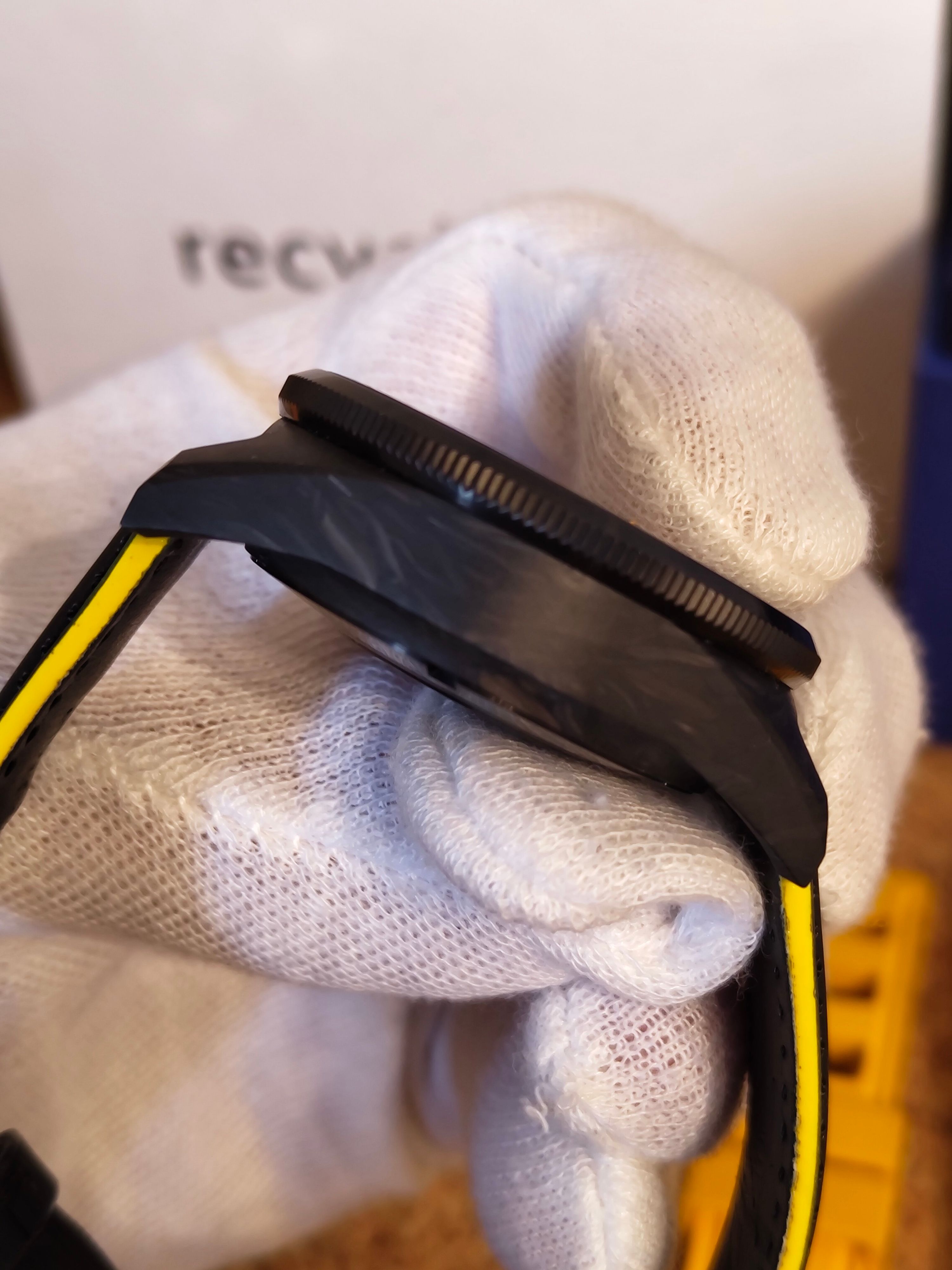Squale T-183 Forged Carbon (Yellow) — foto