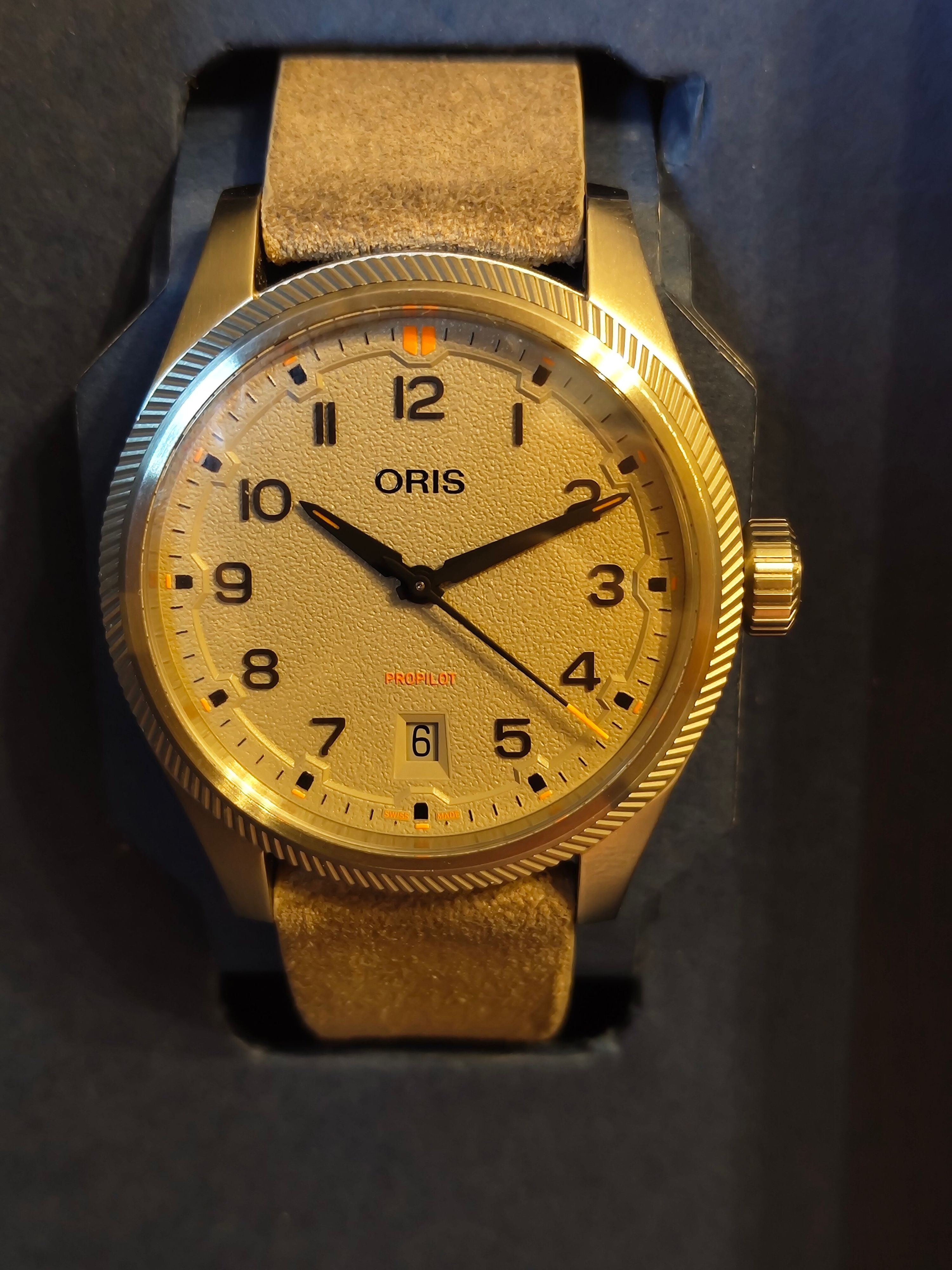 Oris ProPilot date