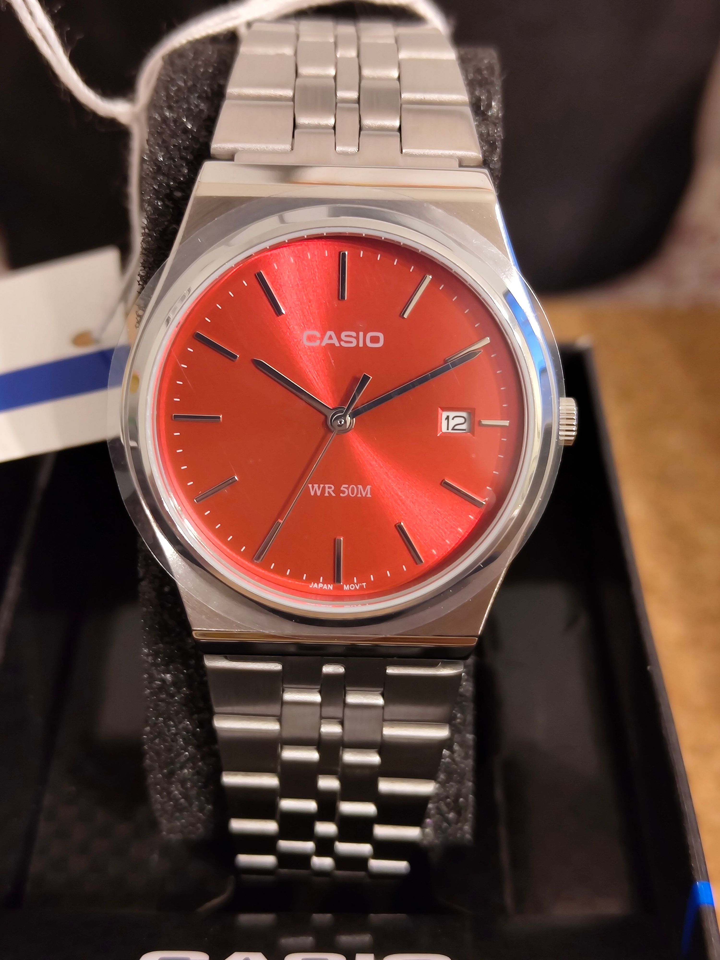 Casio MTP-B145D Red