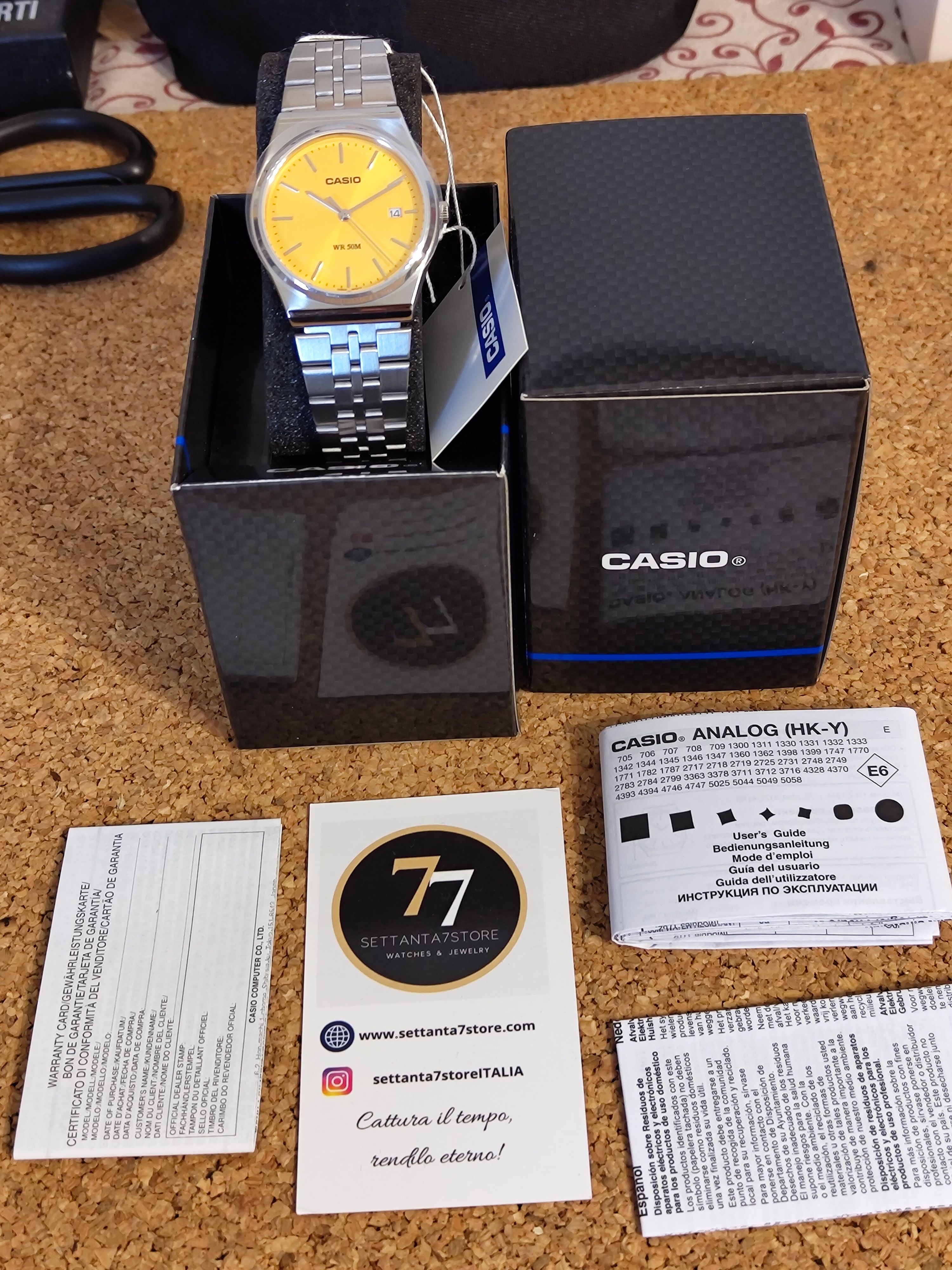 Casio MTP-B145D Yellow — foto