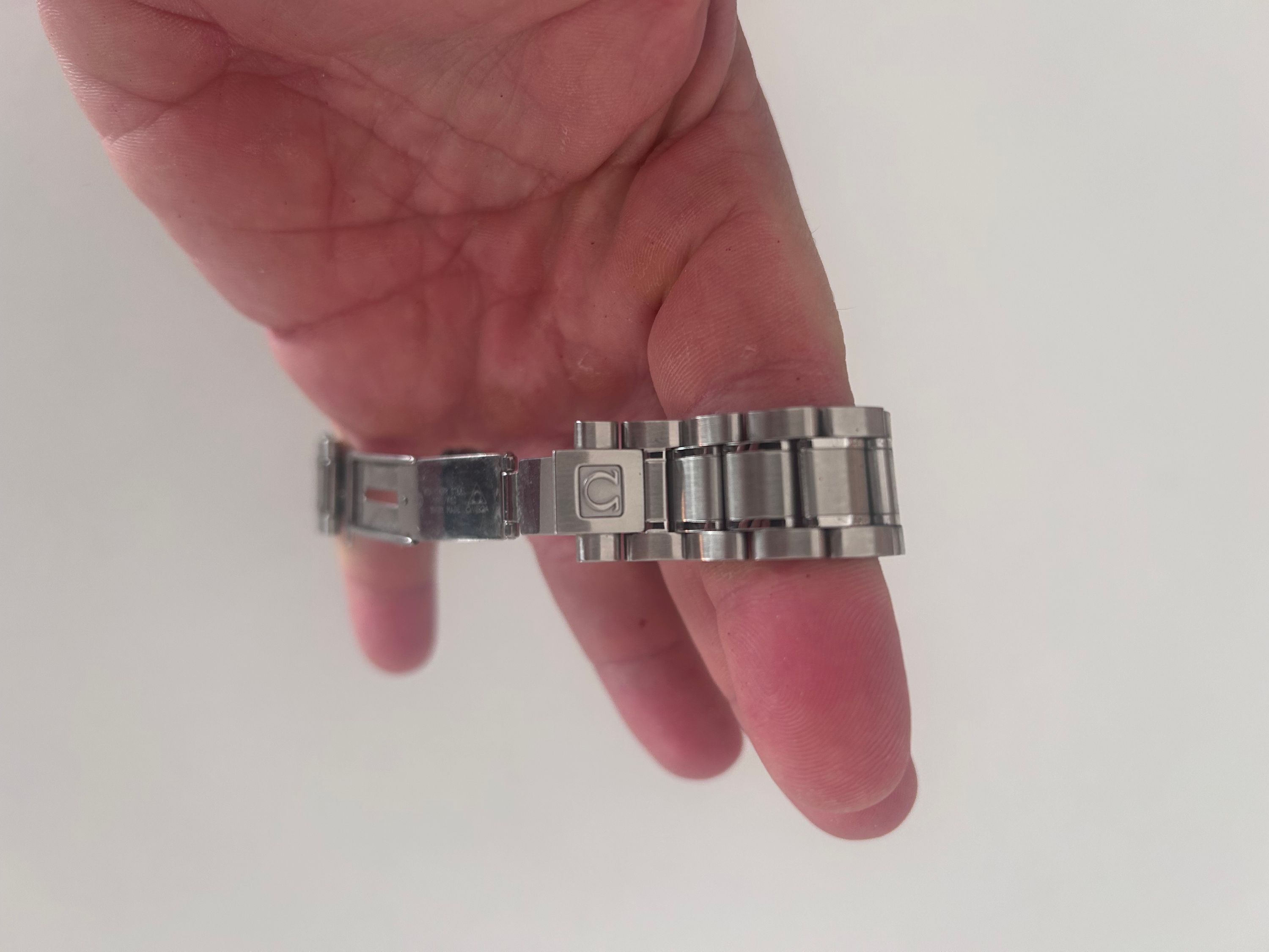 Omega Speedmaster date — foto